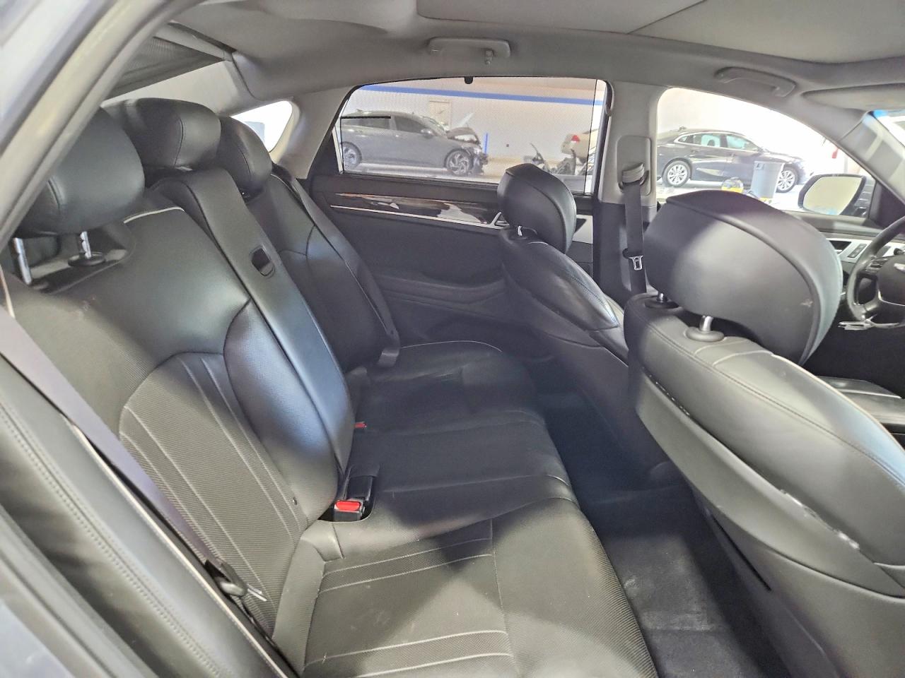 2015 Hyundai Genesis 3.8l Gray vin: KMHGN4JE4FU073841