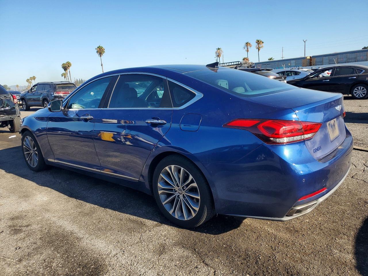 2015 Hyundai Genesis 3.8l Blue vin: KMHGN4JE4FU090333