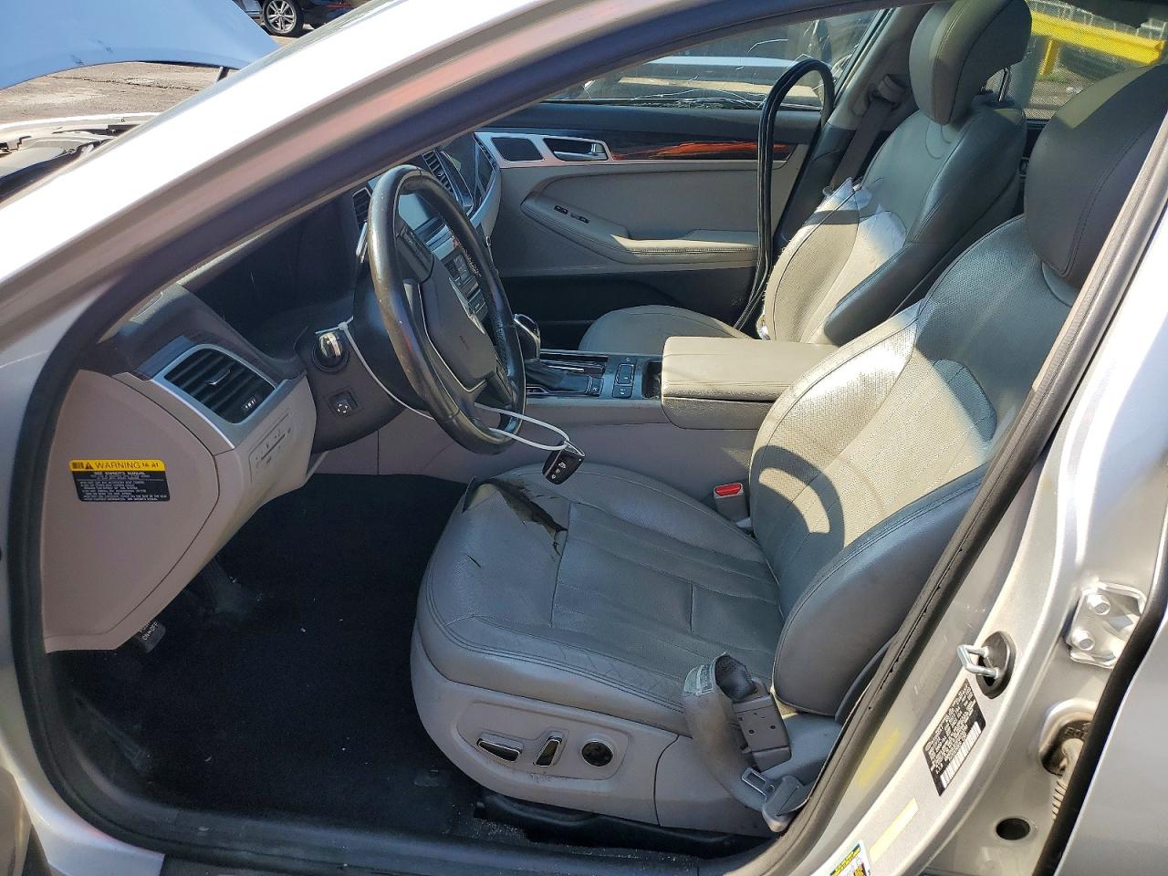 2015 Hyundai Genesis 3.8l Silver vin: KMHGN4JE5FU016290