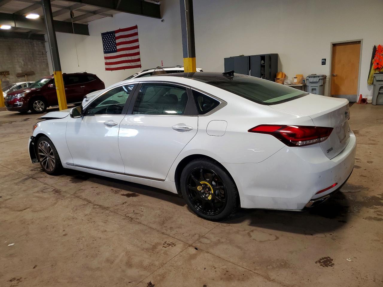 2015 Hyundai Genesis 3.8l White vin: KMHGN4JE5FU024308