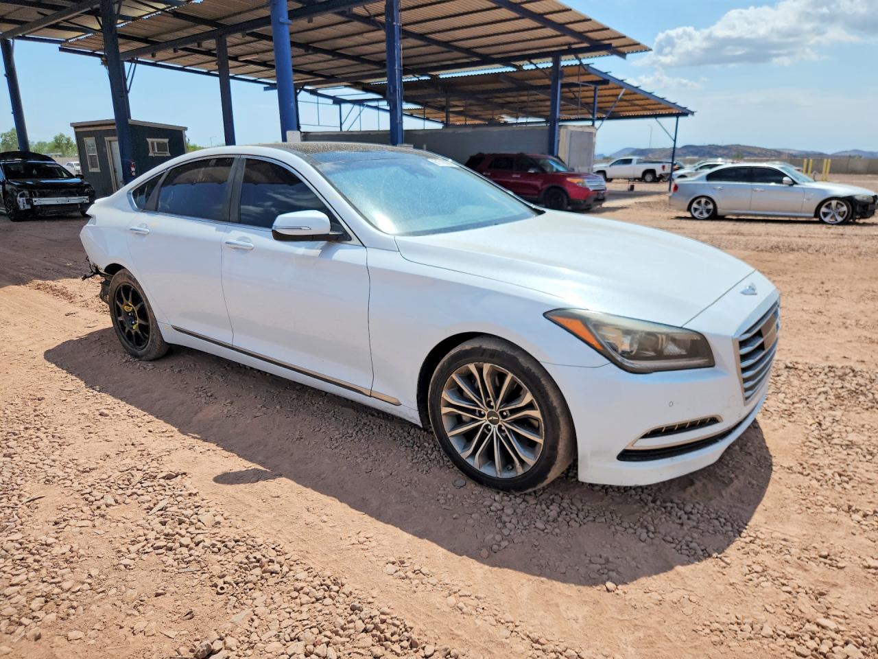 2015 Hyundai Genesis 3.8l White vin: KMHGN4JE5FU028682