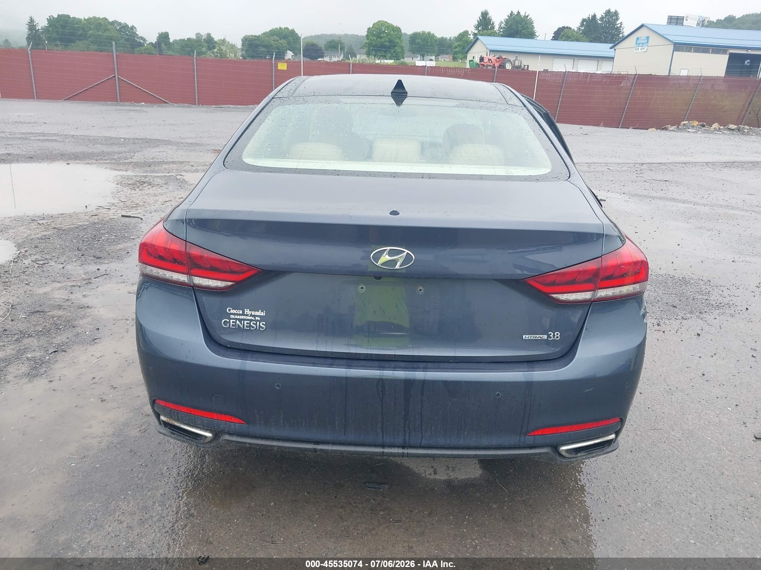 2015 Hyundai Genesis 3.8 Dark Blue vin: KMHGN4JE5FU037026
