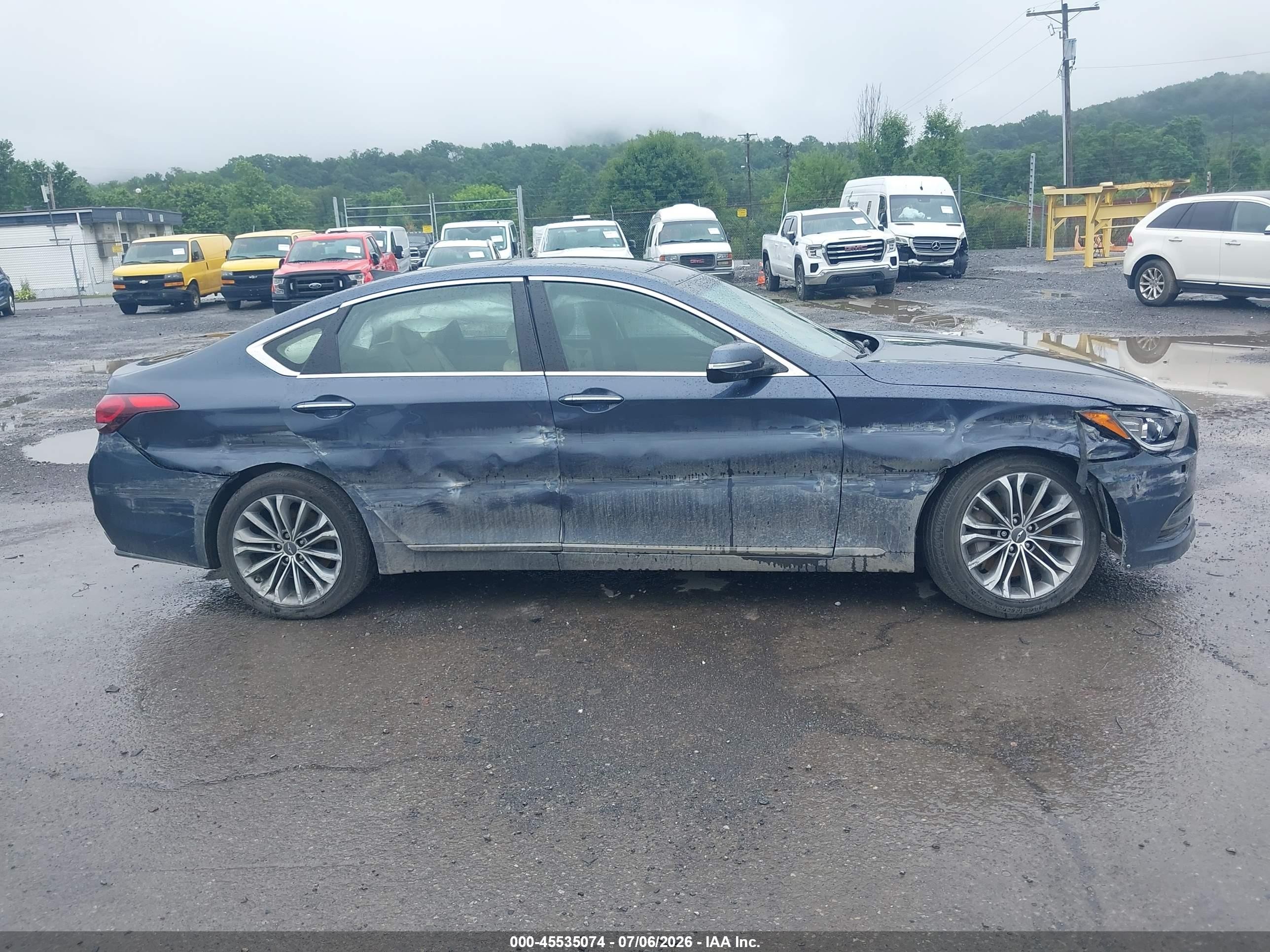 2015 Hyundai Genesis 3.8 Dark Blue vin: KMHGN4JE5FU037026