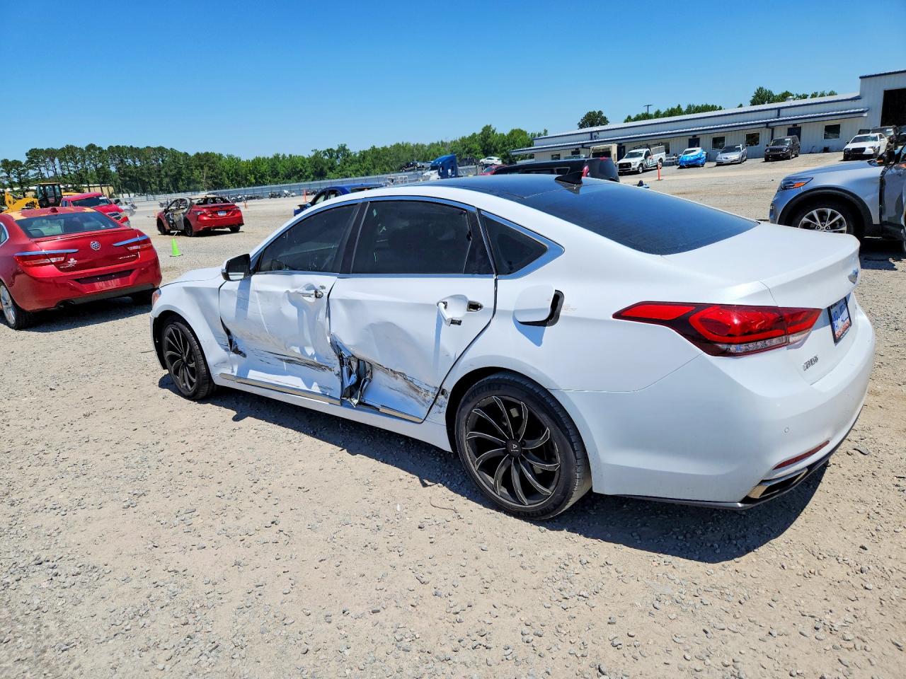 2015 Hyundai Genesis 3.8l White vin: KMHGN4JE5FU037933