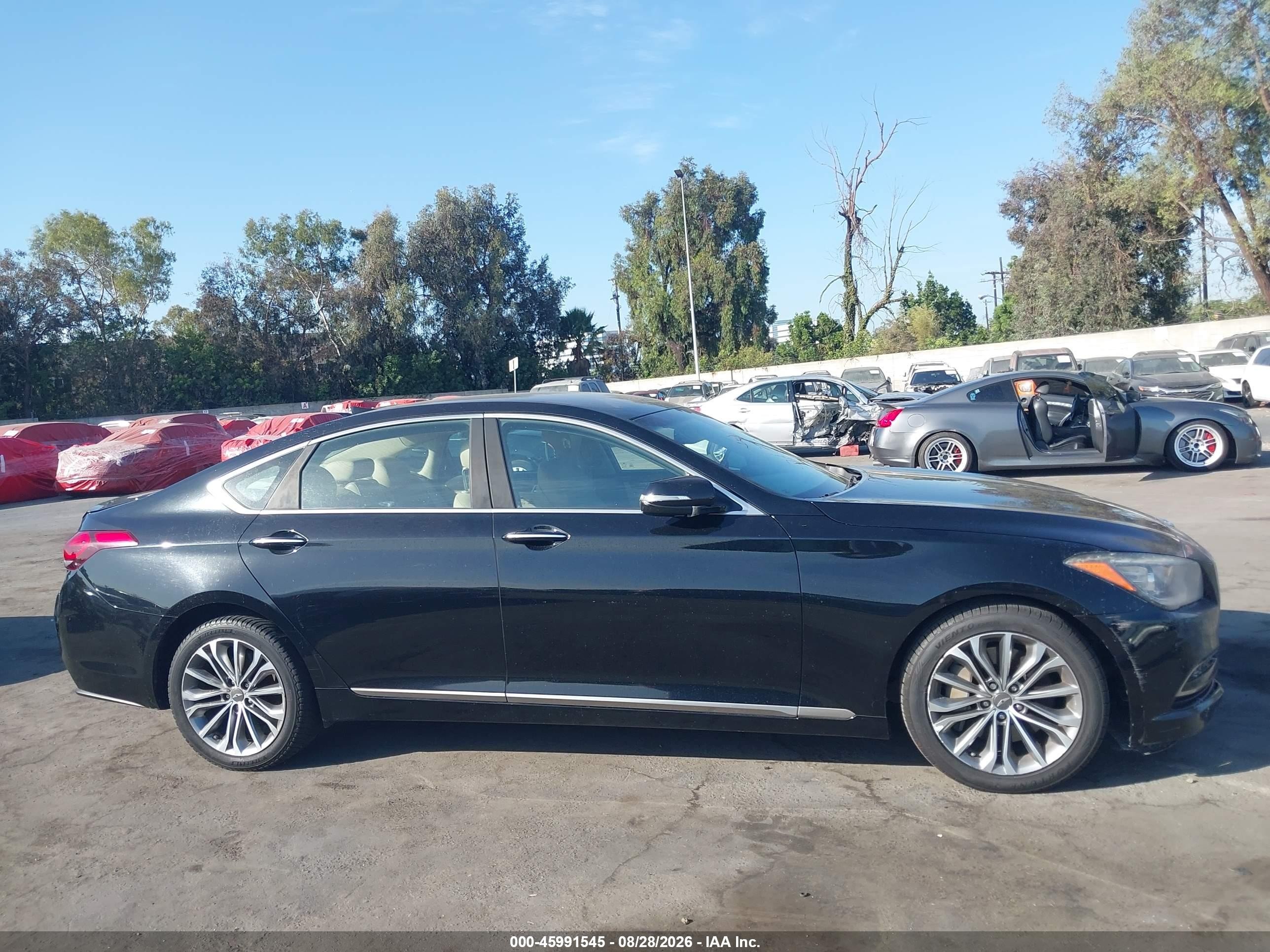 2015 Hyundai Genesis 3.8 Black vin: KMHGN4JE5FU041240