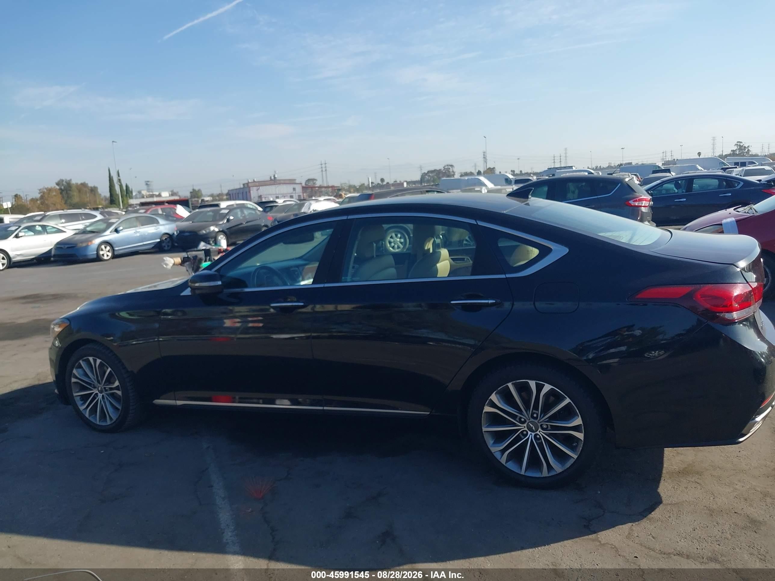 2015 Hyundai Genesis 3.8 Black vin: KMHGN4JE5FU041240