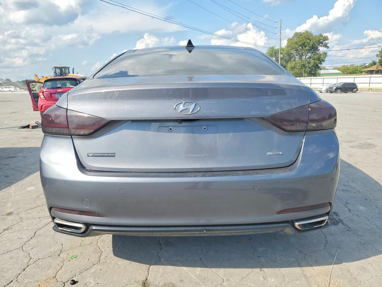 2015 Hyundai Genesis 3.8l Silver vin: KMHGN4JE5FU072780