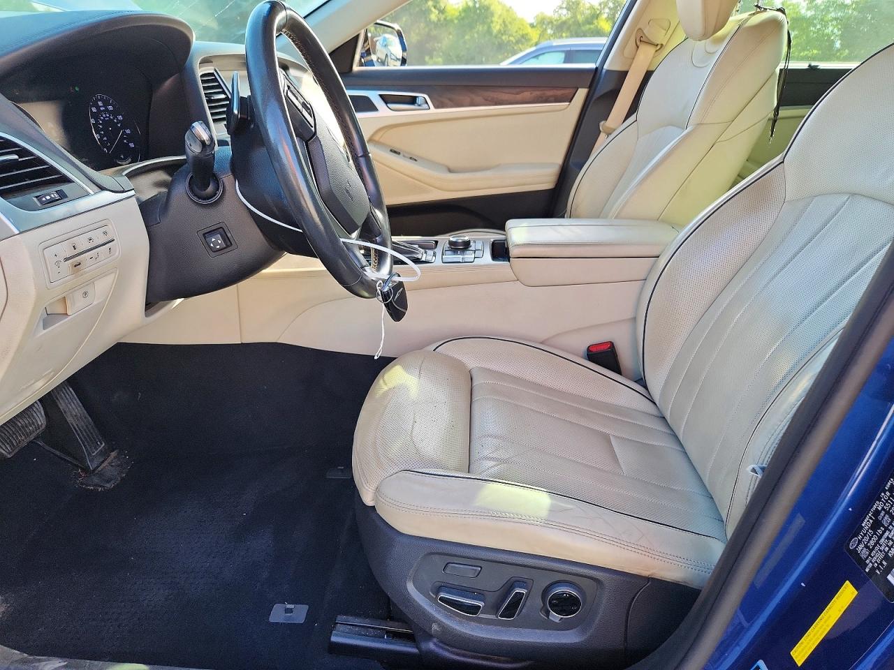 2015 Hyundai Genesis 3.8l Blue vin: KMHGN4JE5FU078336