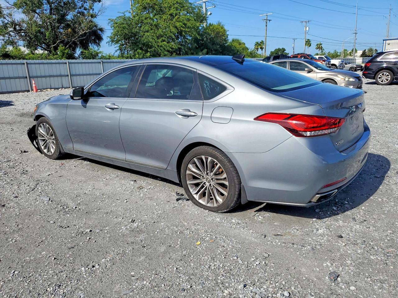 2015 Hyundai Genesis 3.8l Silver vin: KMHGN4JE5FU080443