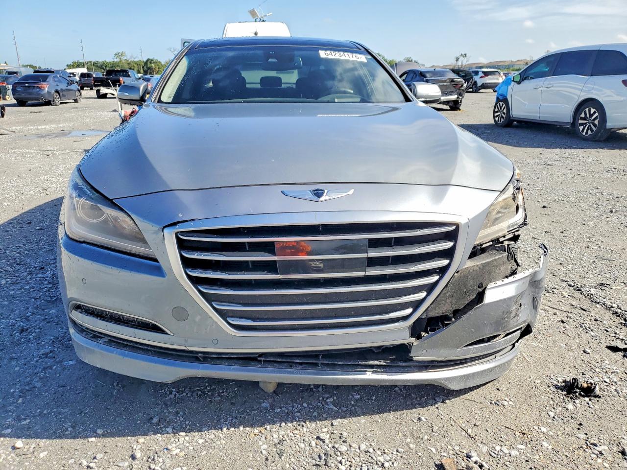 2015 Hyundai Genesis 3.8l Silver vin: KMHGN4JE5FU080443
