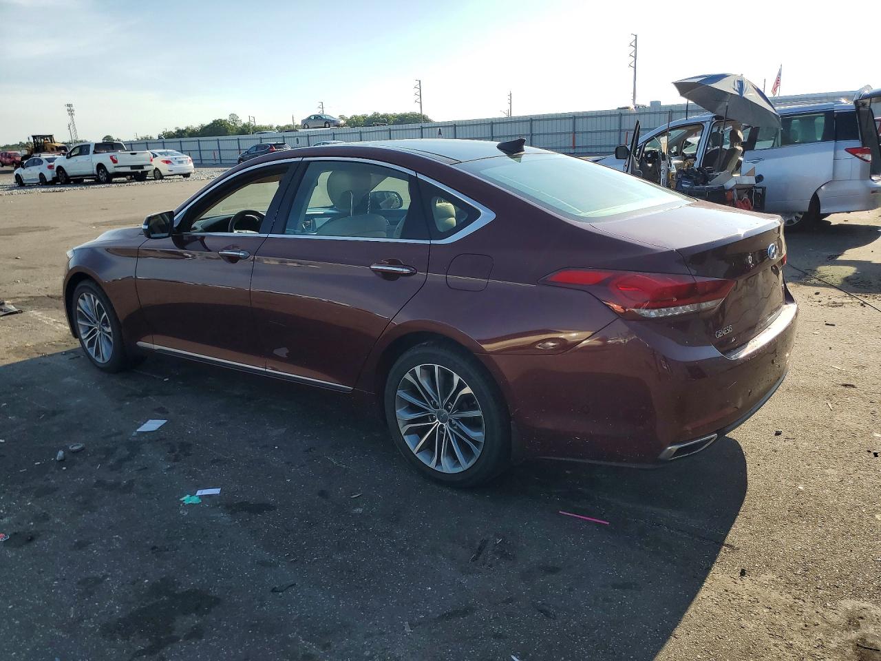 2015 Hyundai Genesis 3.8l Бордовый vin: KMHGN4JE5FU080555