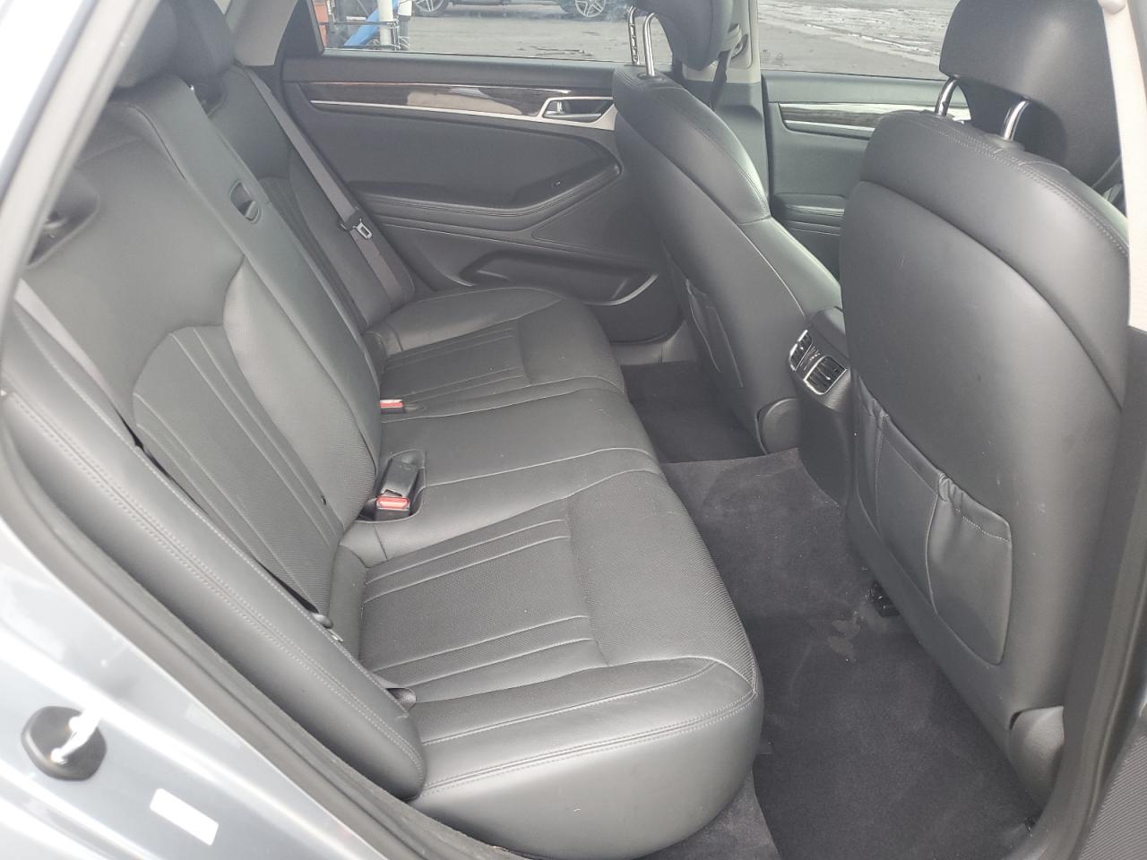 2015 Hyundai Genesis 3.8l Blue vin: KMHGN4JE5FU089854