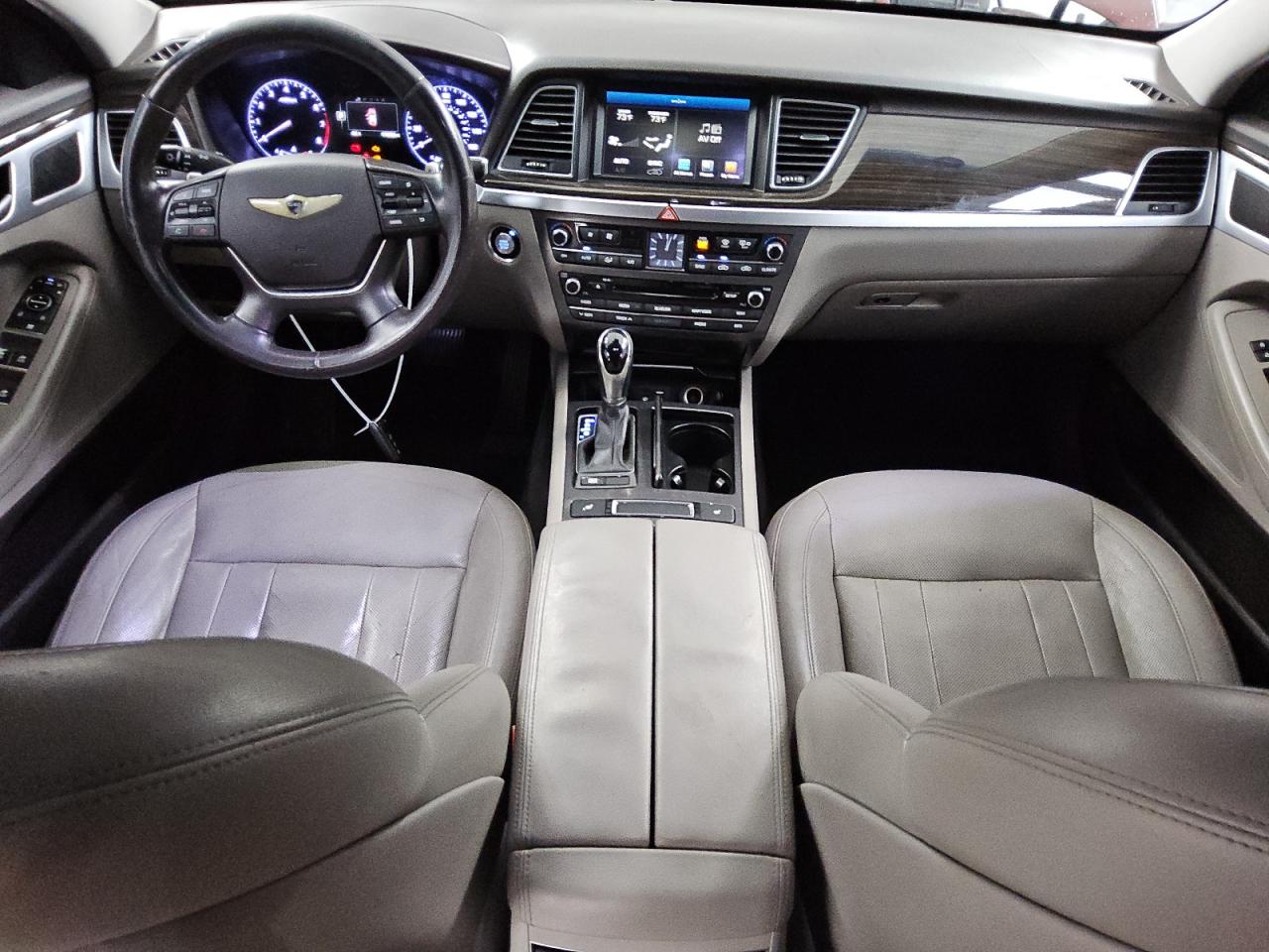 2015 Hyundai Genesis 3.8l Maroon vin: KMHGN4JE5FU096318 Damage: Shifter Assembly, Inoperable, Repair Required