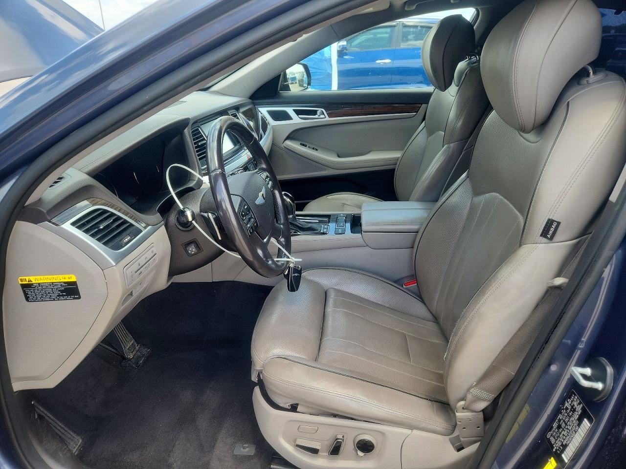 2015 Hyundai Genesis 3.8l Blue vin: KMHGN4JE6FU037553