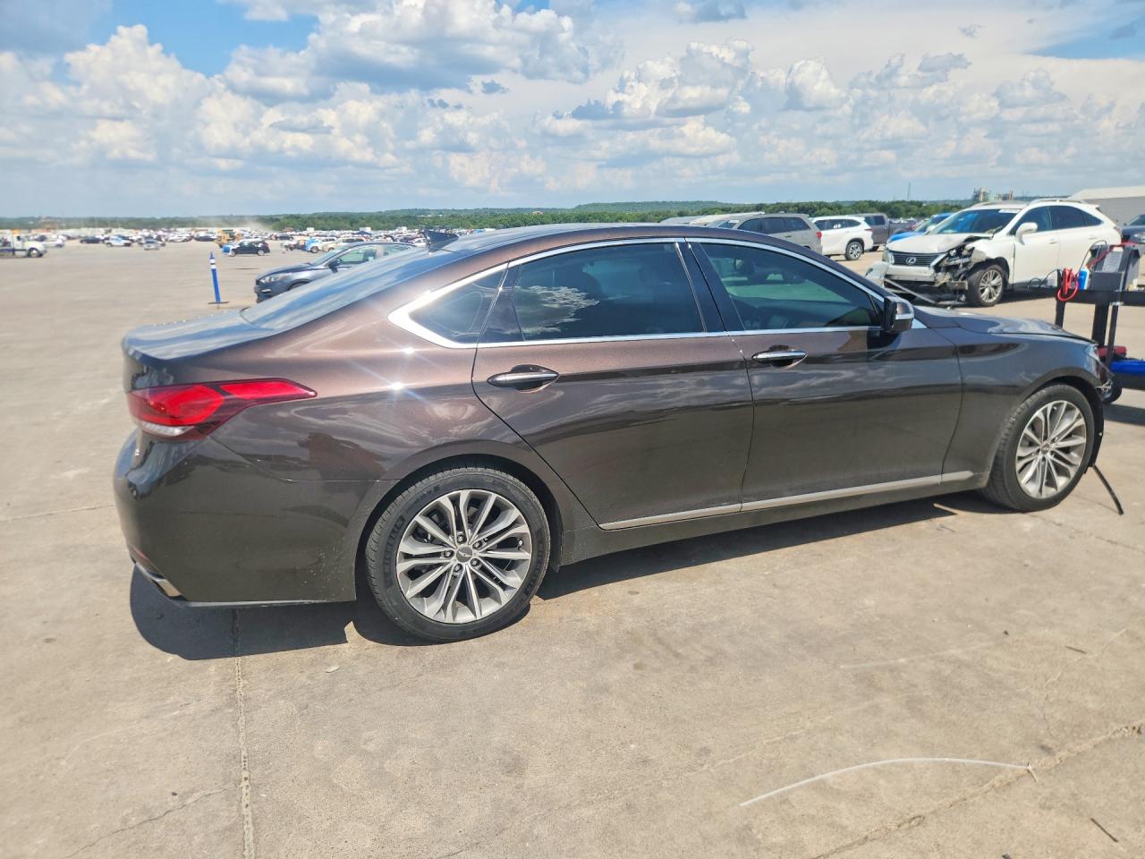 2015 Hyundai Genesis 3.8l Brown vin: KMHGN4JE6FU041358