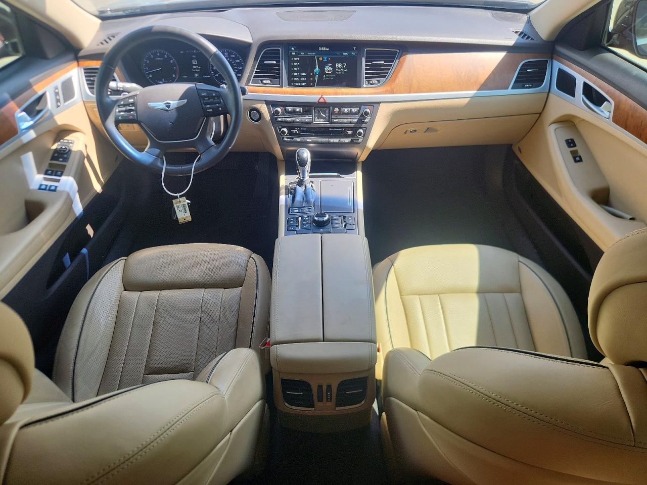 2015 Hyundai Genesis 3.8l Brown vin: KMHGN4JE6FU041358