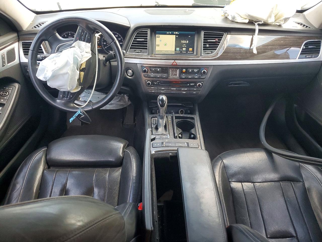 2015 Hyundai Genesis 3.8l Серебряный vin: KMHGN4JE6FU086879