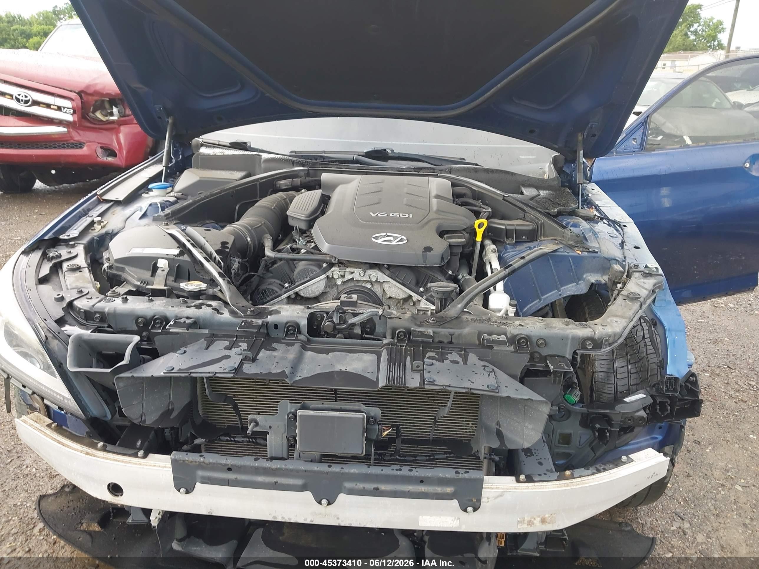 2015 Hyundai Genesis 3.8 Синий vin: KMHGN4JE6FU099714