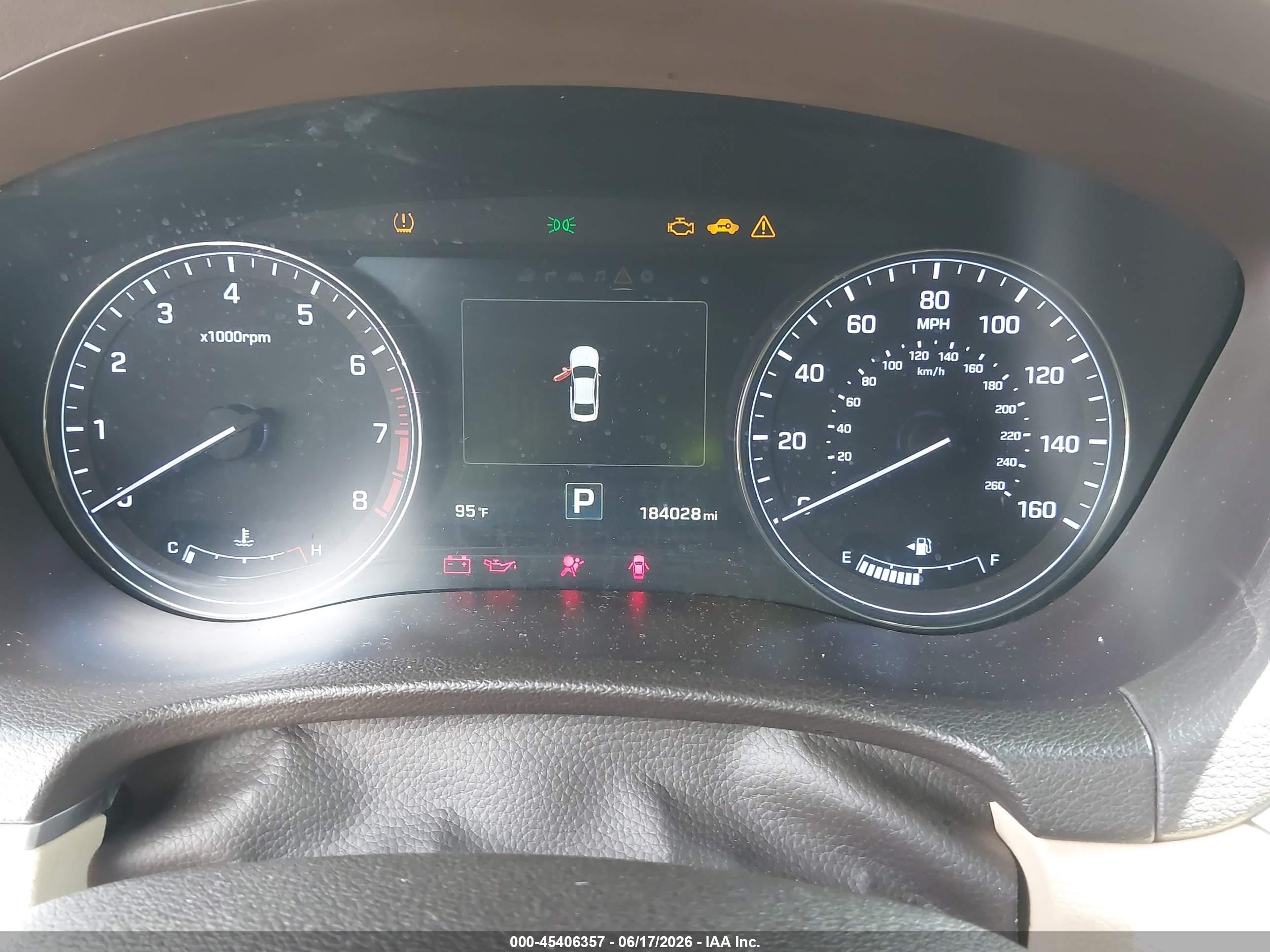 2015 Hyundai Genesis 3.8 White vin: KMHGN4JE7FU017117