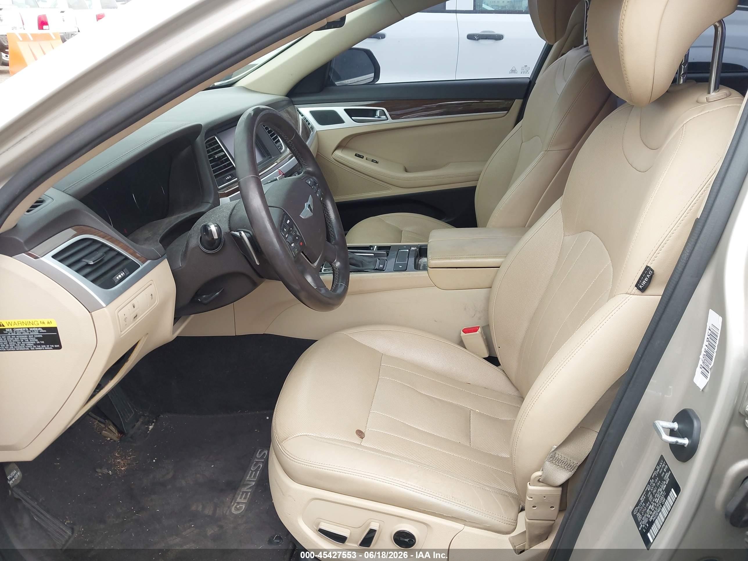 2015 Hyundai Genesis 3.8 Gold vin: KMHGN4JE7FU038372
