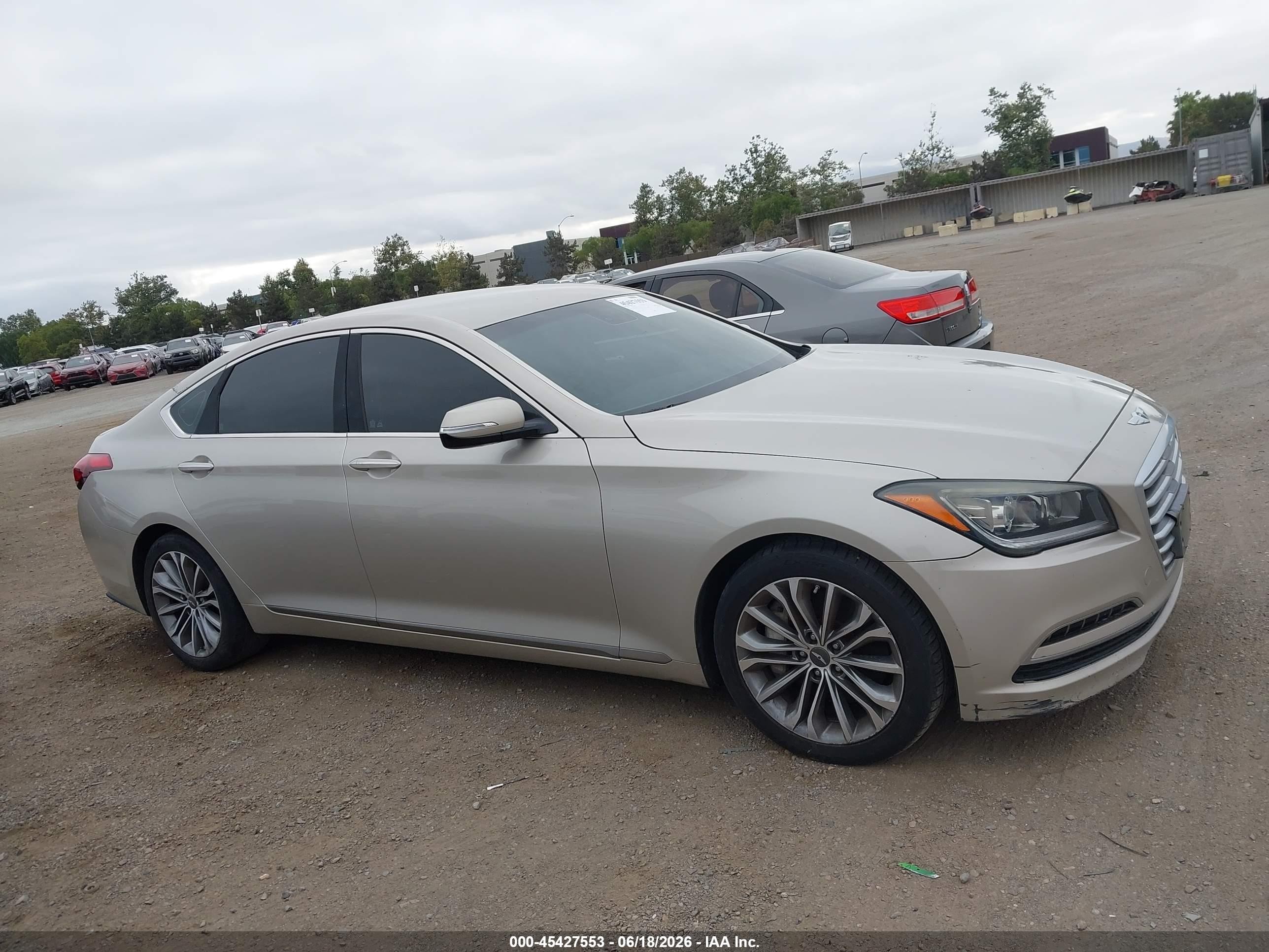 2015 Hyundai Genesis 3.8 Gold vin: KMHGN4JE7FU038372