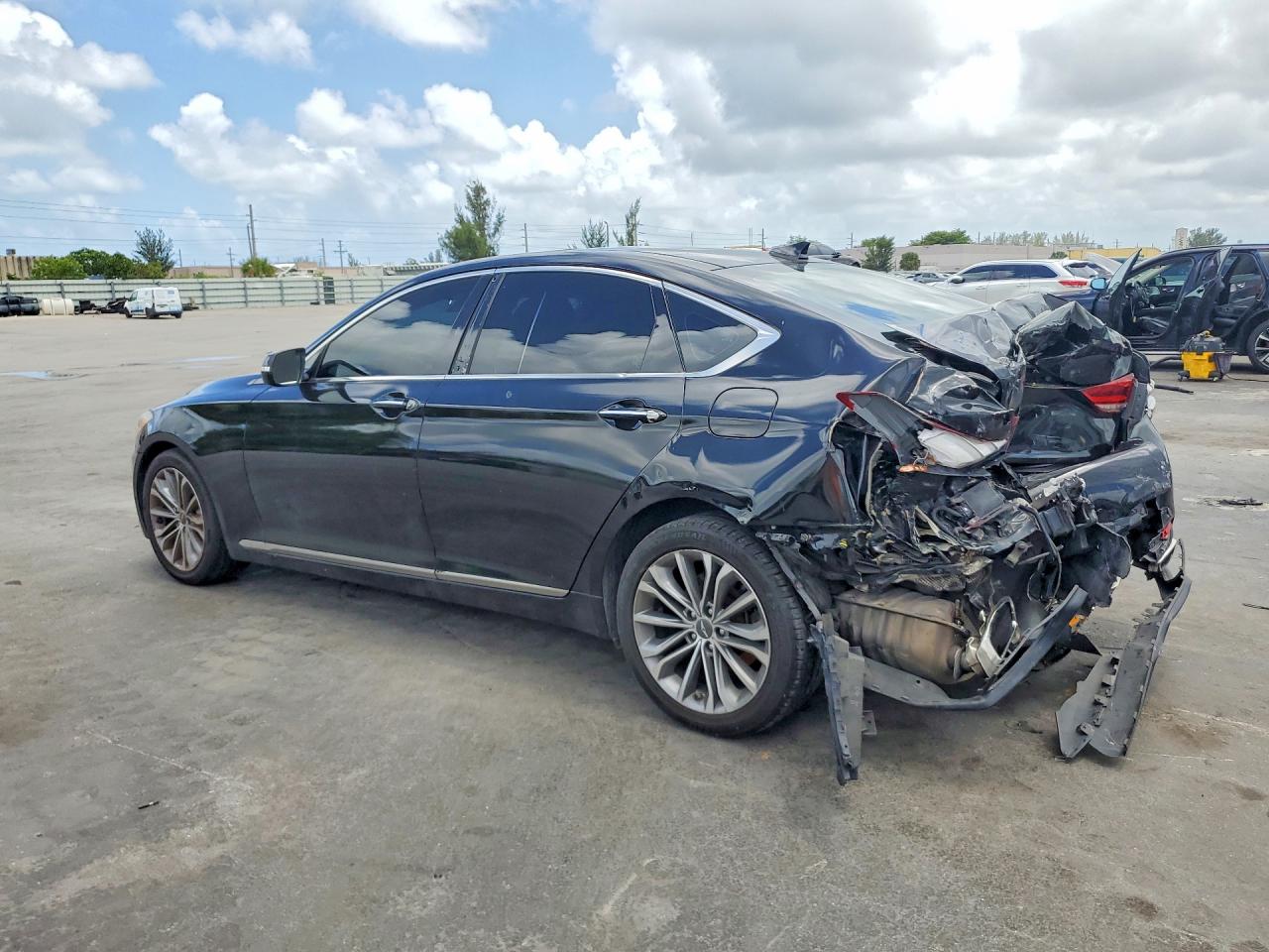 2015 Hyundai Genesis 3.8l Black vin: KMHGN4JE7FU040283