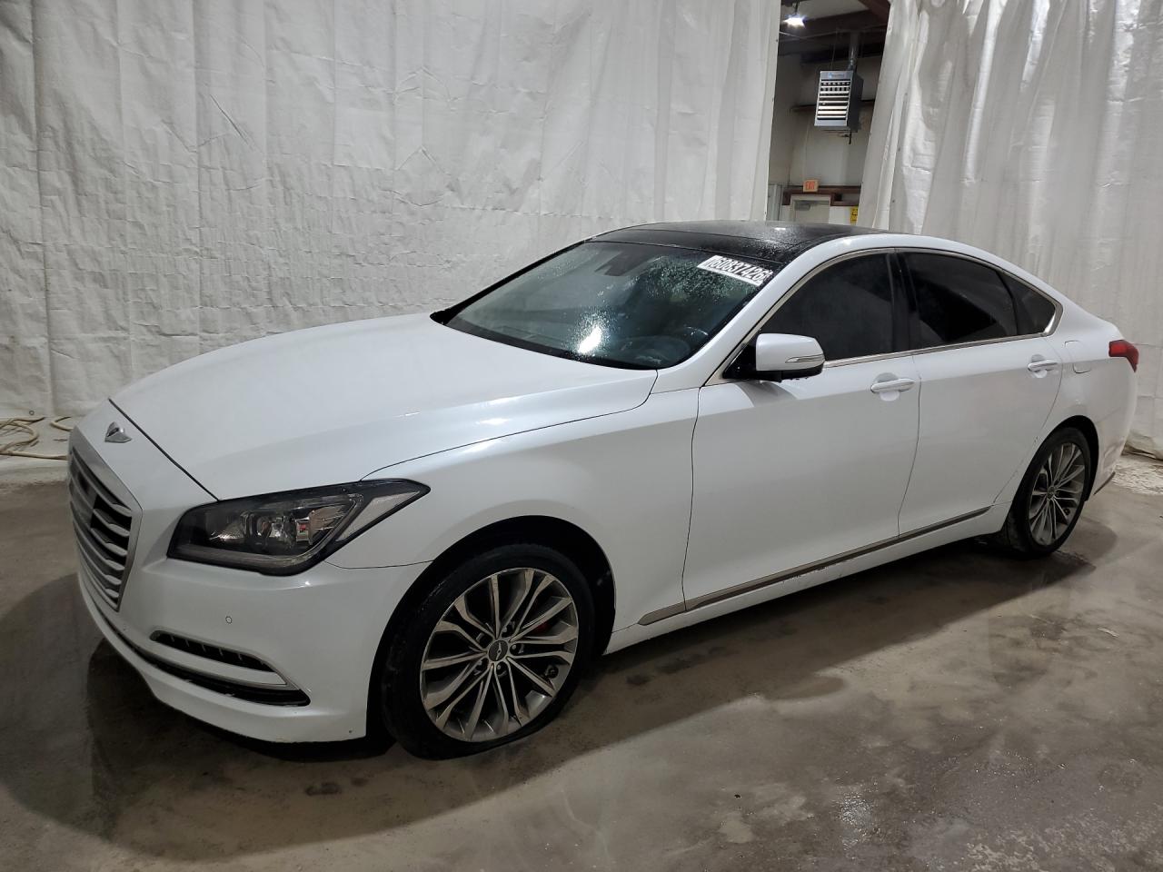 2015 Hyundai Genesis 3.8l White vin: KMHGN4JE7FU042910 Damage: Left Front Tire, Flat, Repair Required