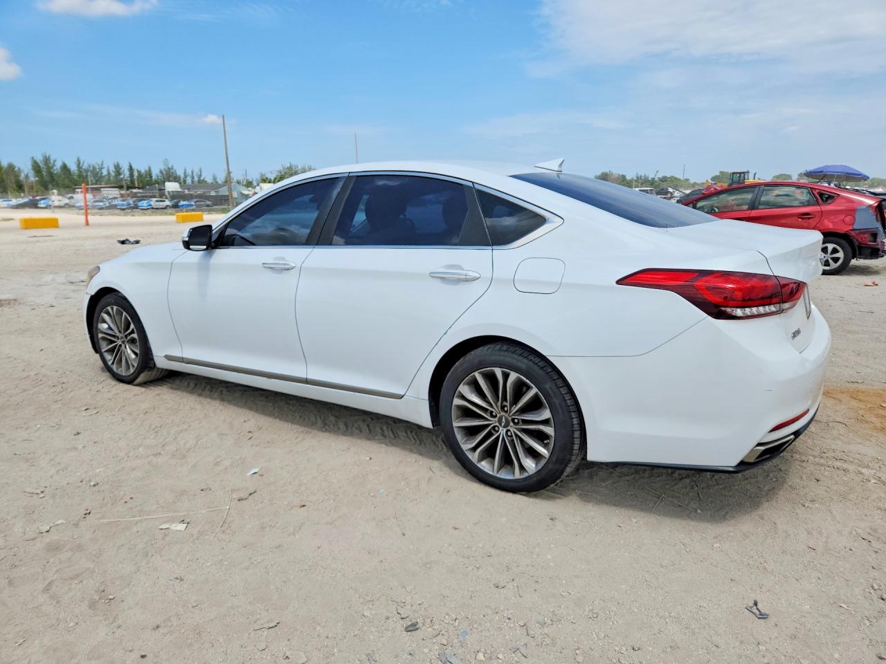 2015 Hyundai Genesis 3.8l White vin: KMHGN4JE7FU054426