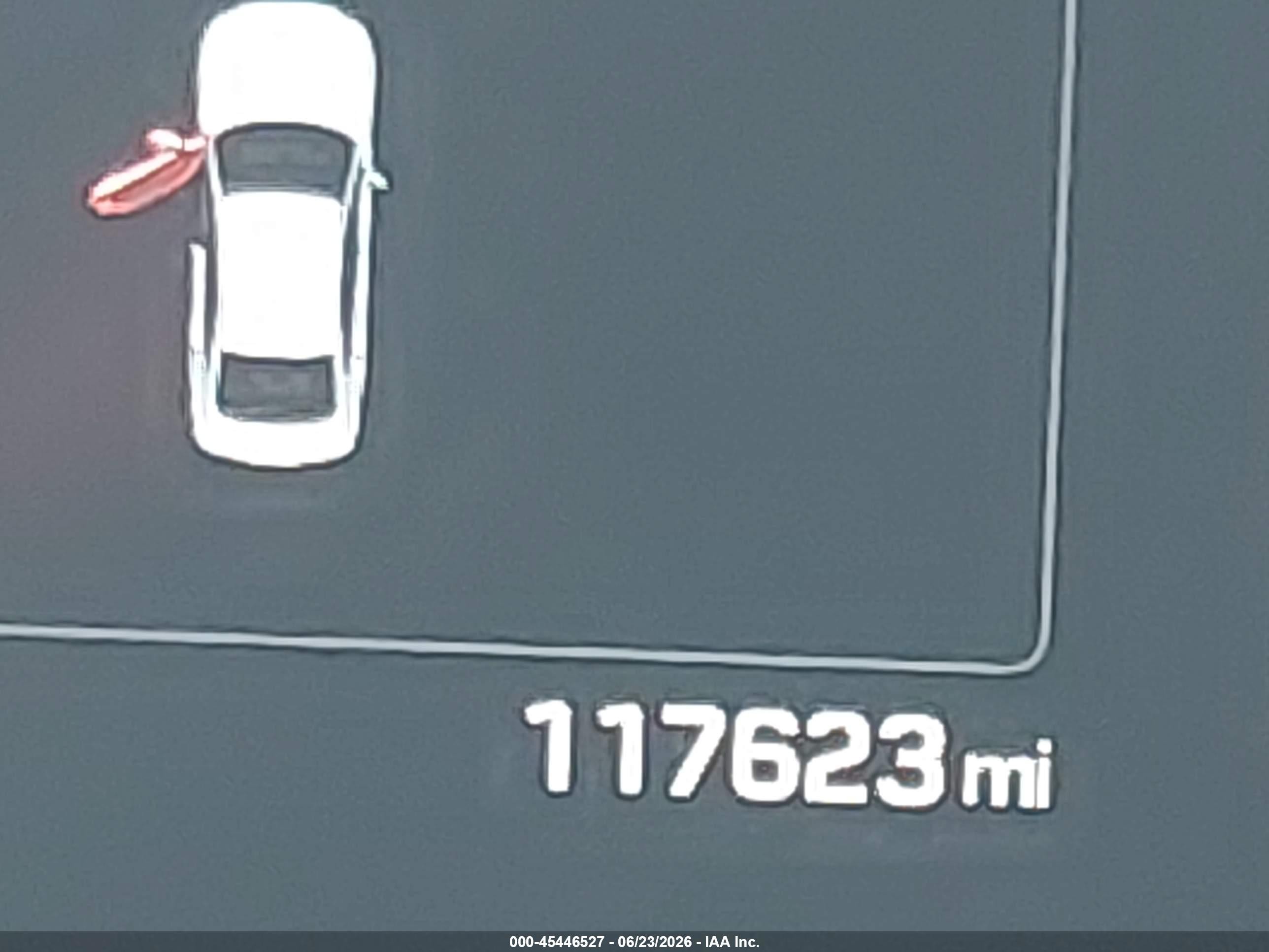 2015 Hyundai Genesis 3.8 White vin: KMHGN4JE7FU063756