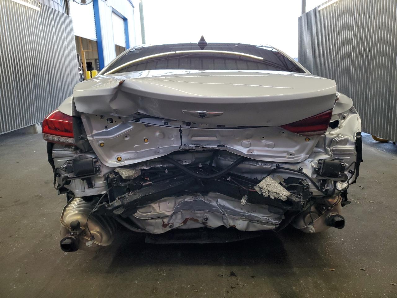 2015 Hyundai Genesis 3.8l Silver vin: KMHGN4JE7FU075079