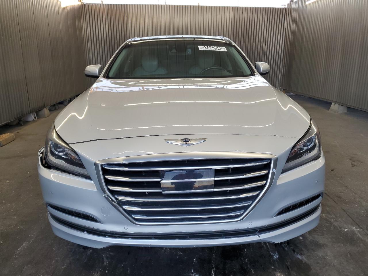2015 Hyundai Genesis 3.8l Silver vin: KMHGN4JE7FU075079