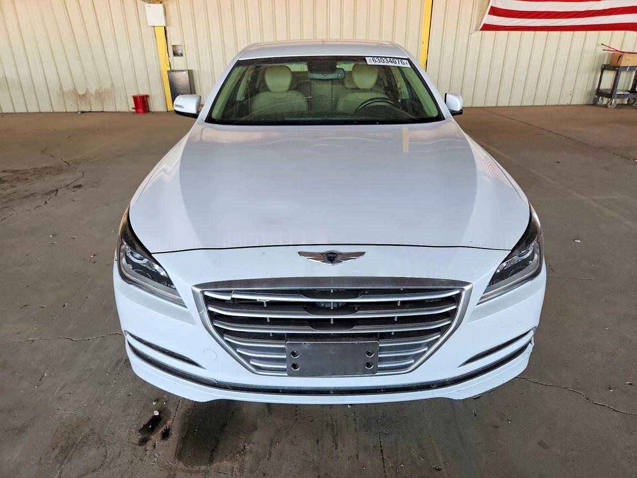 2015 Hyundai Genesis 3.8l Белый vin: KMHGN4JE7FU076488