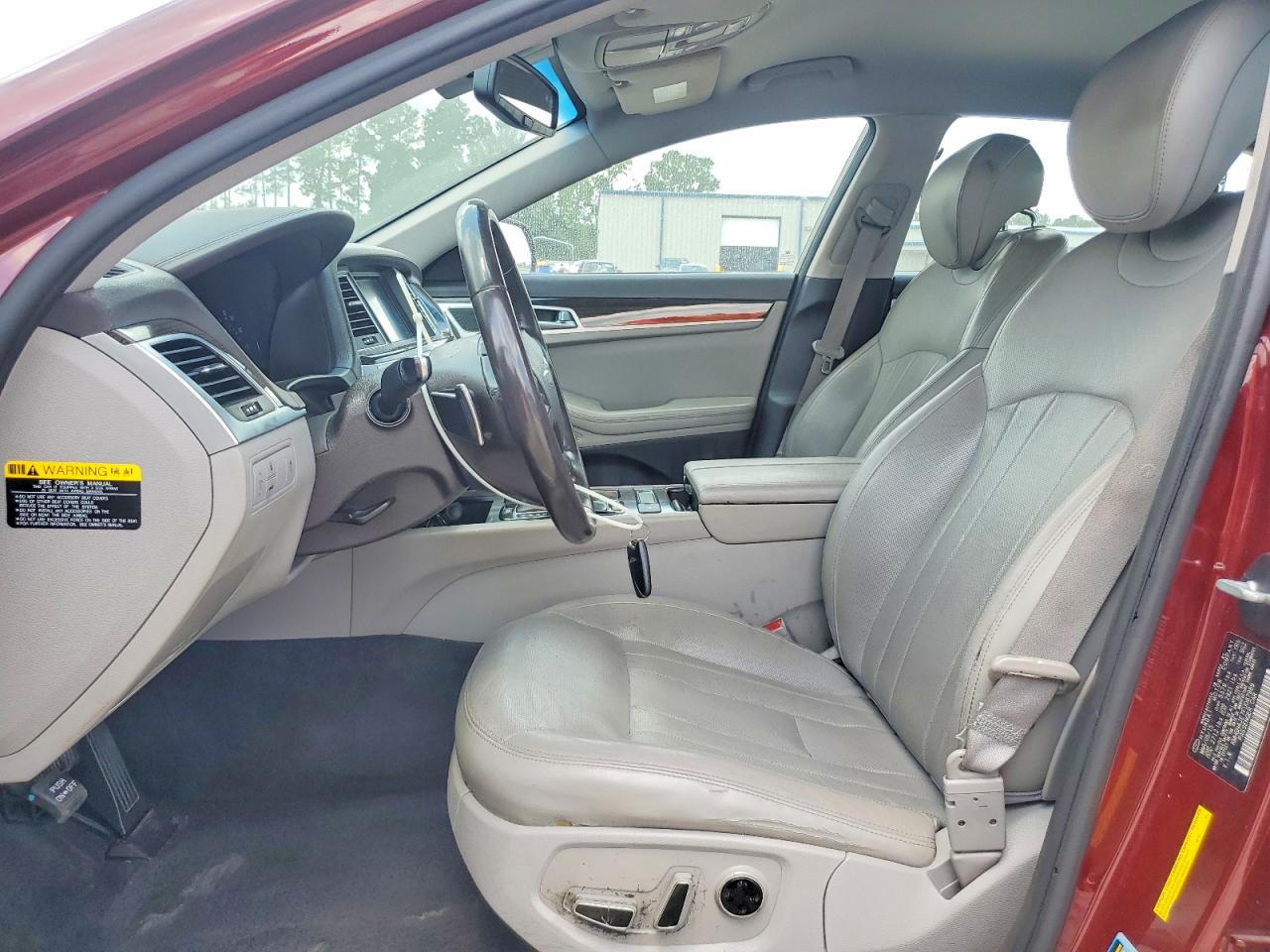 2015 Hyundai Genesis 3.8l Maroon vin: KMHGN4JE7FU087989