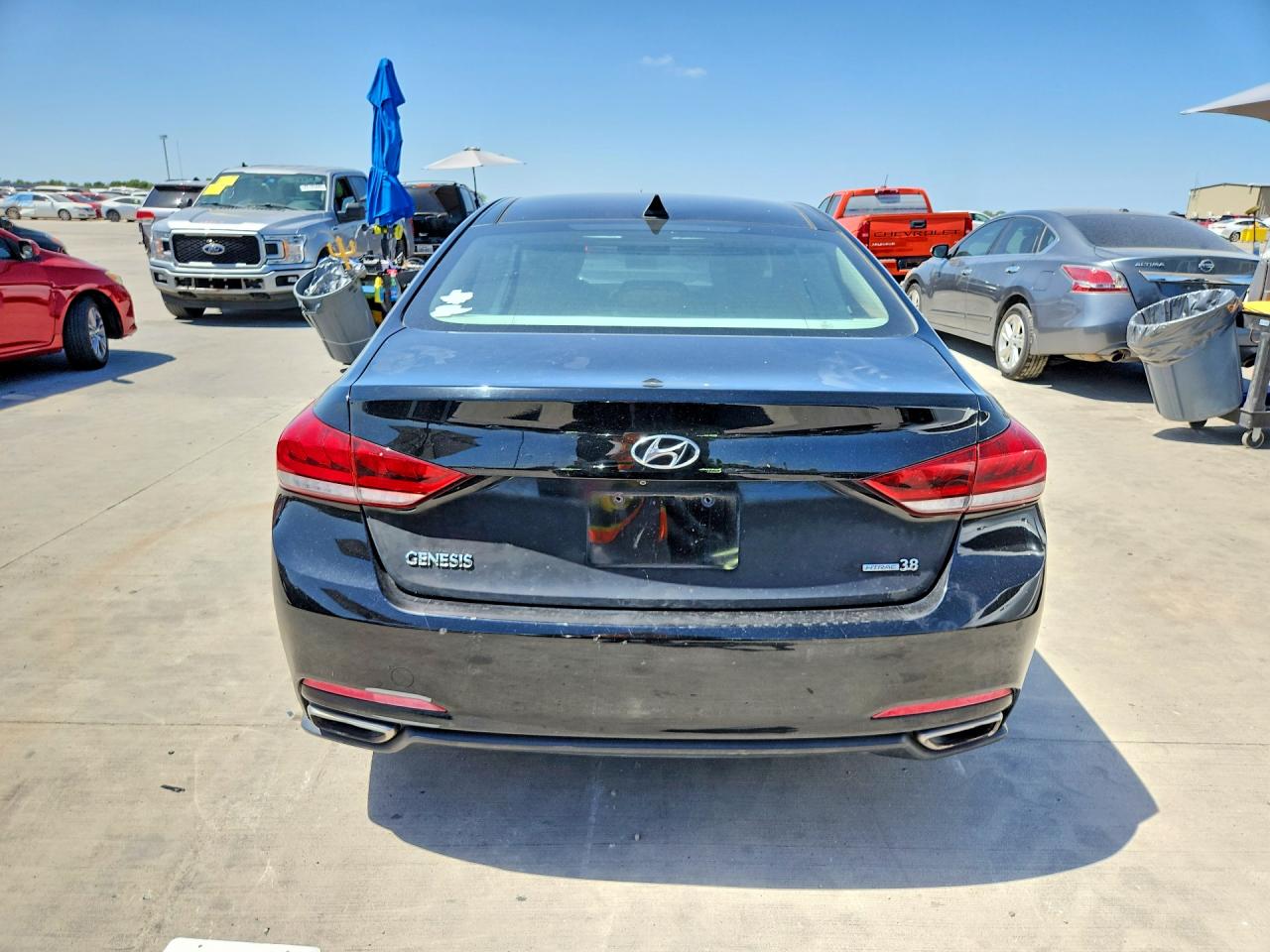 2015 Hyundai Genesis 3.8l Черный vin: KMHGN4JE7FU099771
