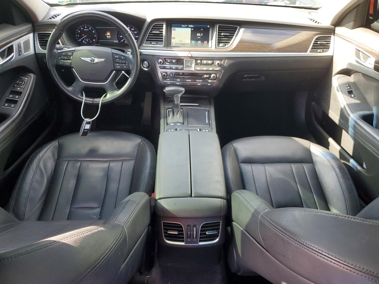 2018 Genesis G80 3.8 Black vin: KMHGN4JE7JU233607