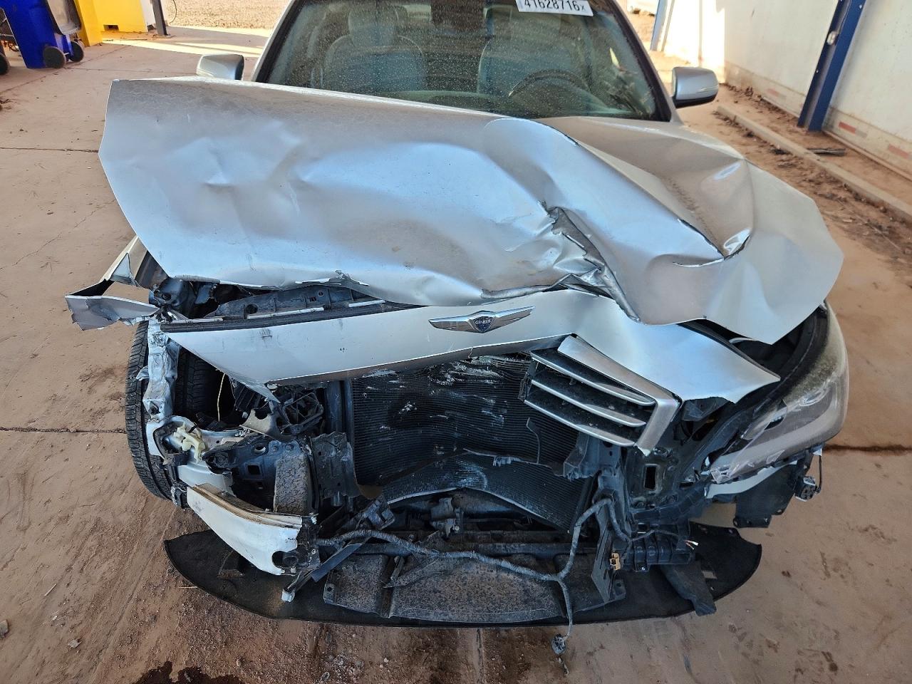 2015 Hyundai Genesis 3.8l Silver vin: KMHGN4JE8FU016851