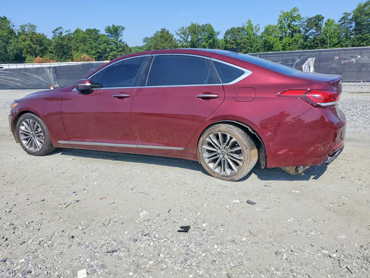 2015 Hyundai Genesis 3.8l Burgundy vin: KMHGN4JE8FU020544