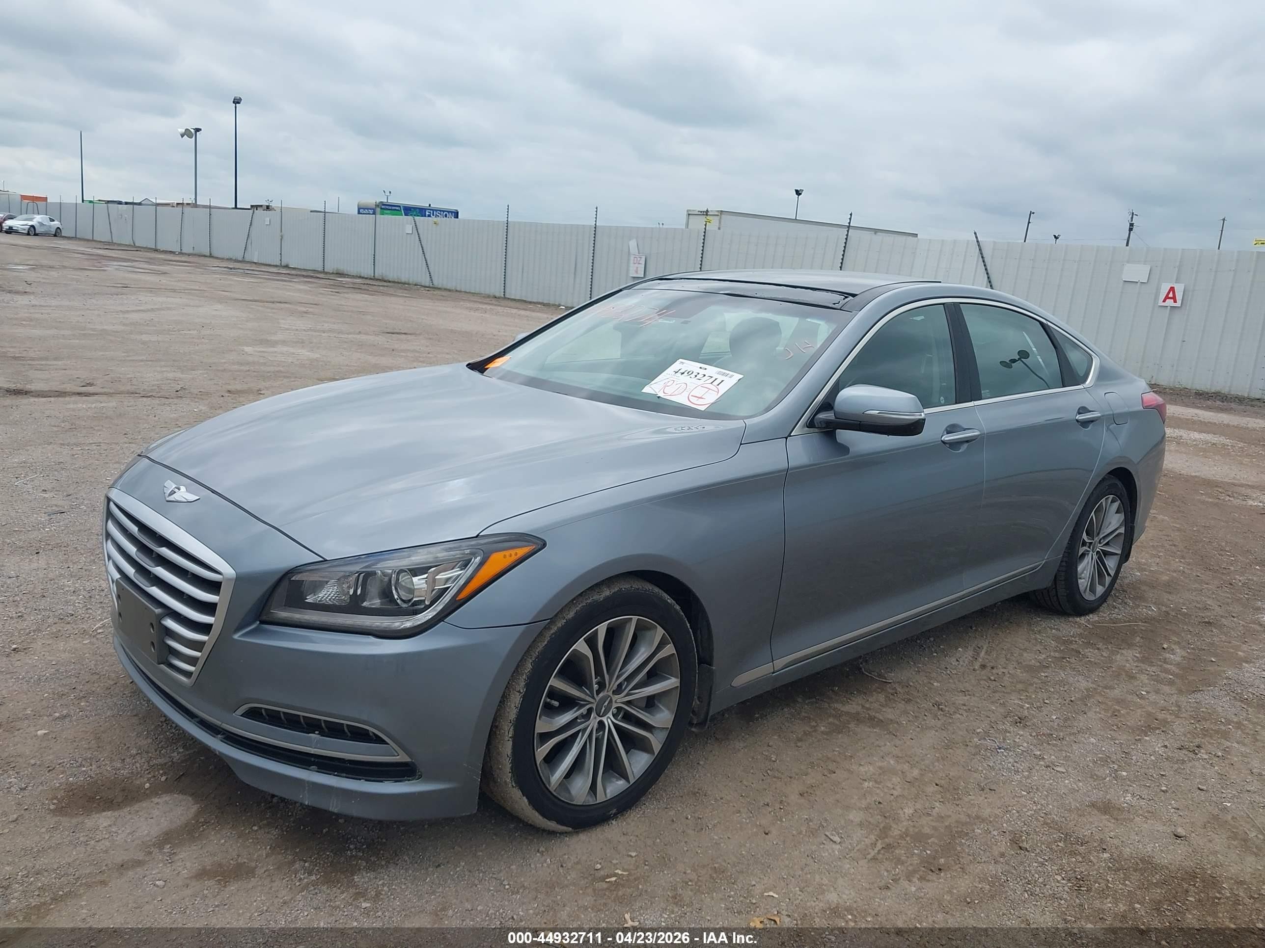 2015 Hyundai Genesis 3.8 Blue vin: KMHGN4JE8FU045816