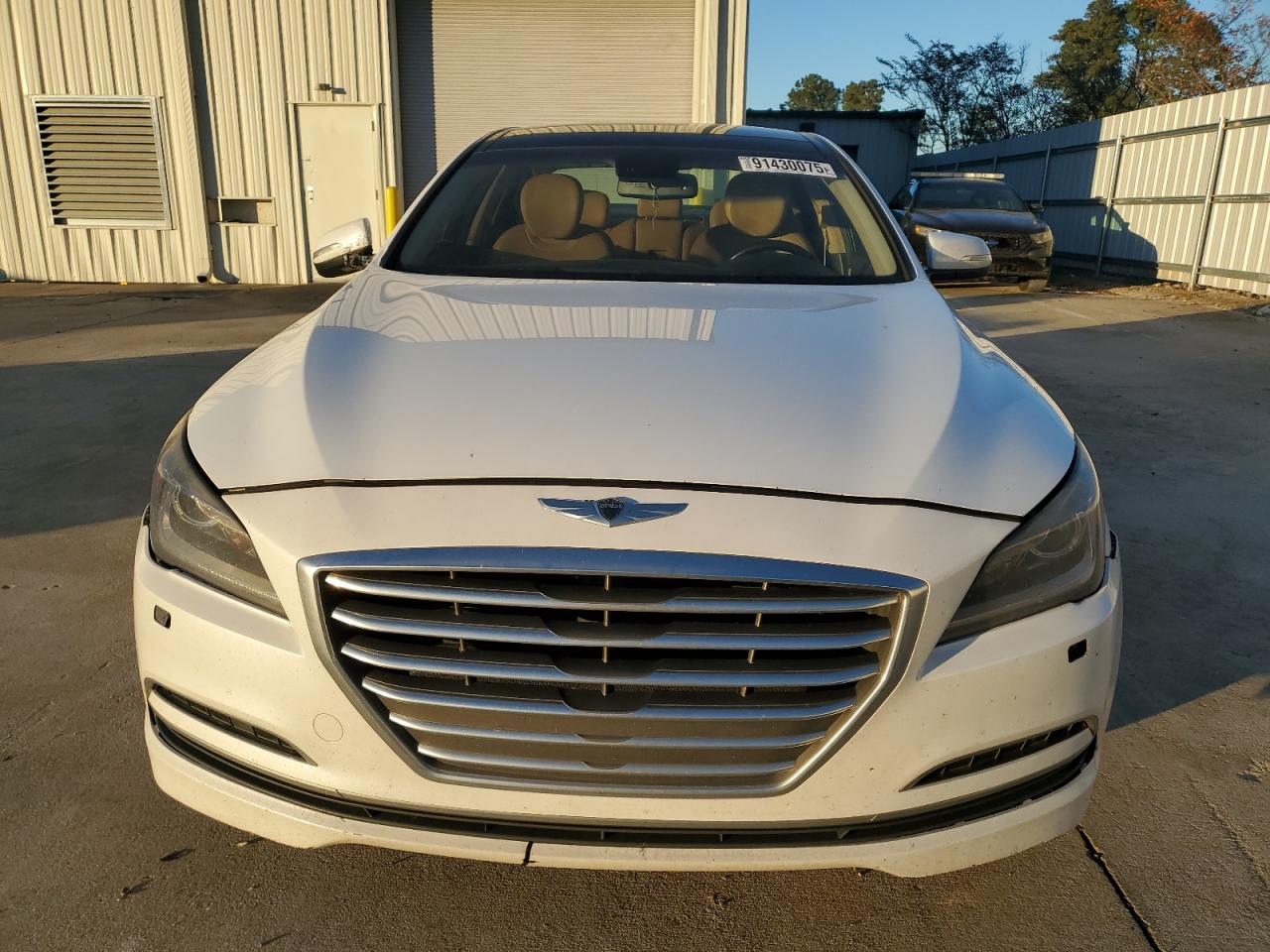 2015 Hyundai Genesis 3.8l White vin: KMHGN4JE8FU050370