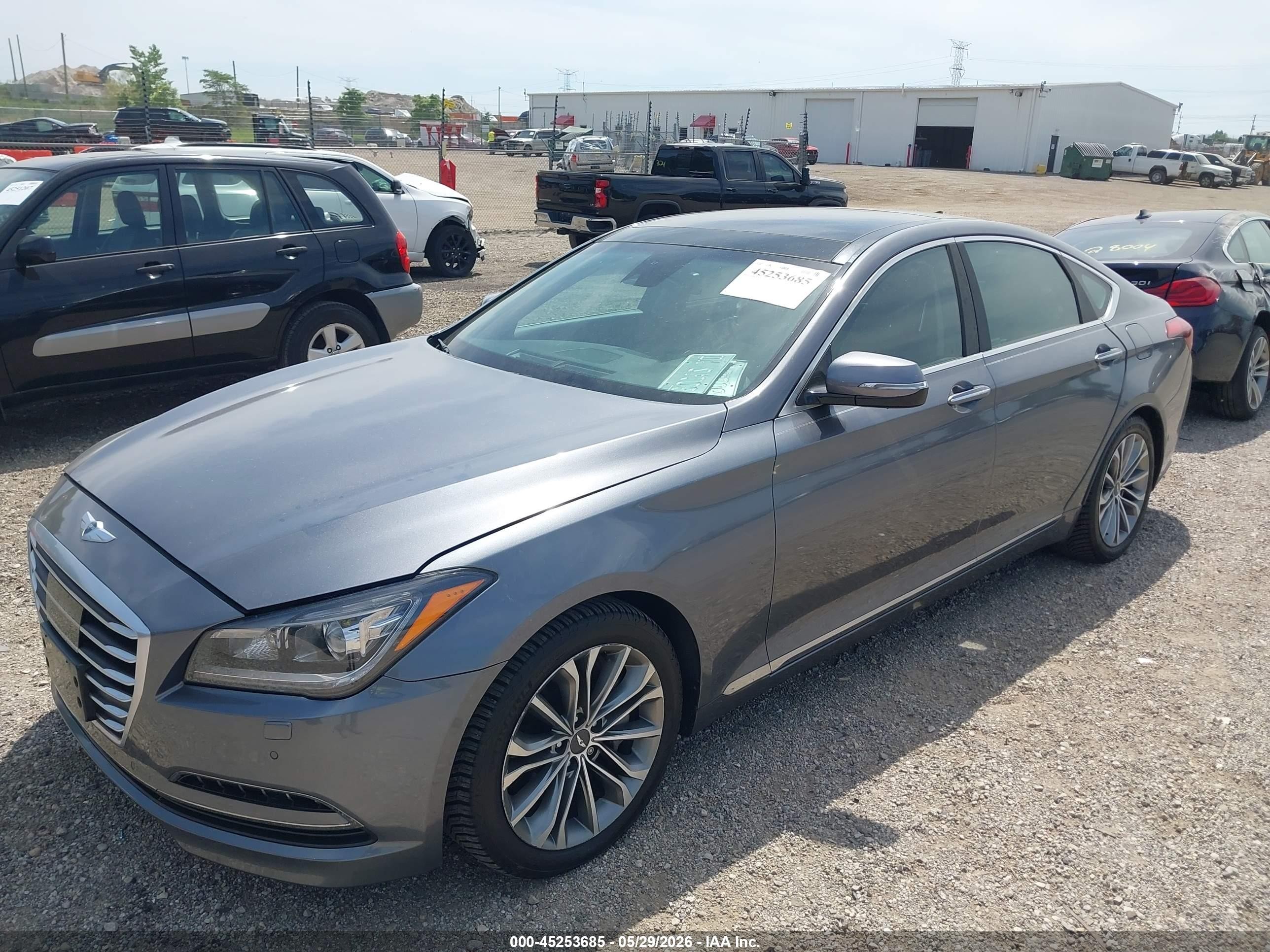 2015 Hyundai Genesis 3.8 Gray vin: KMHGN4JE8FU054838