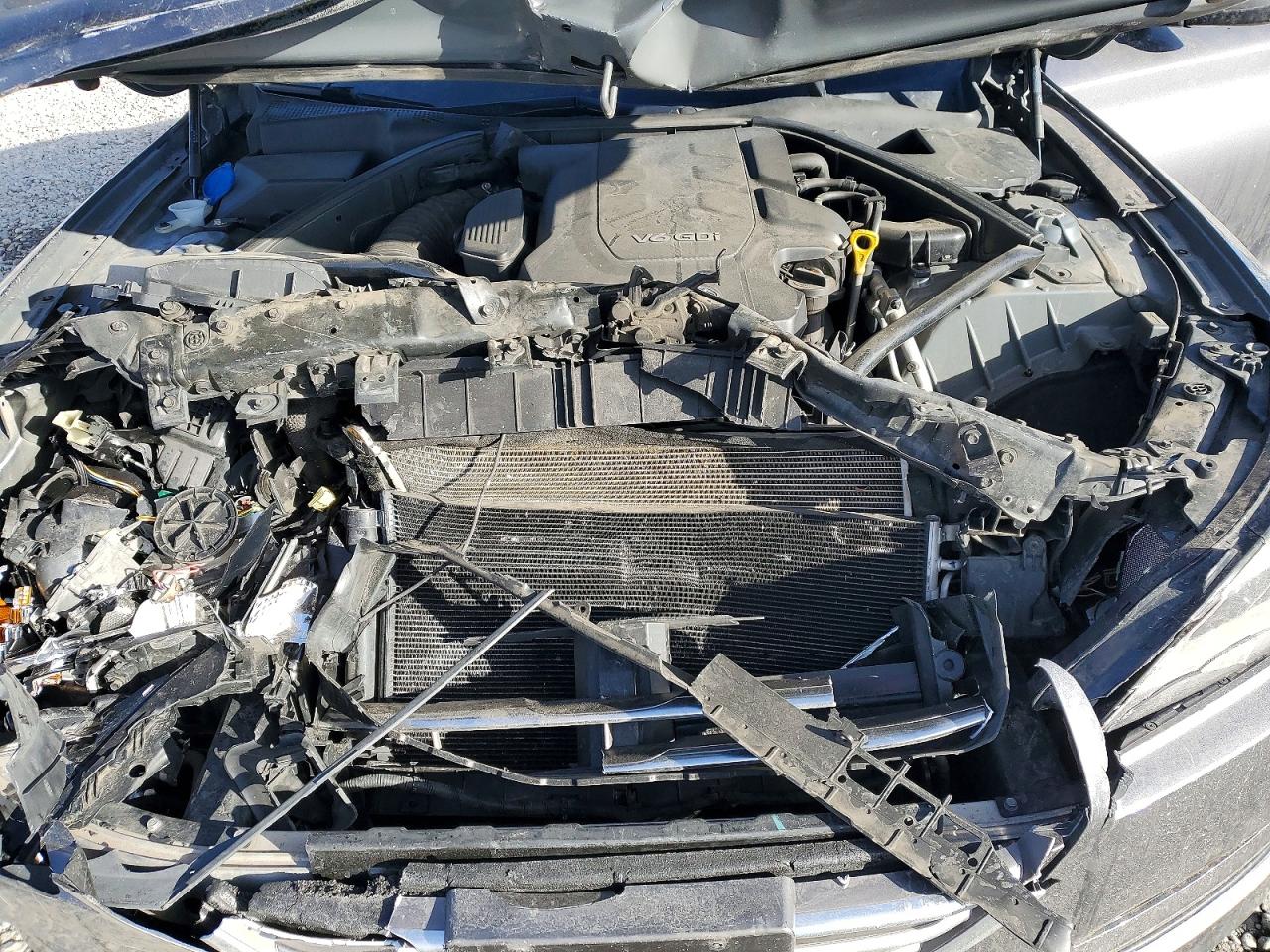 2015 Hyundai Genesis 3.8l Gray vin: KMHGN4JE8FU068447