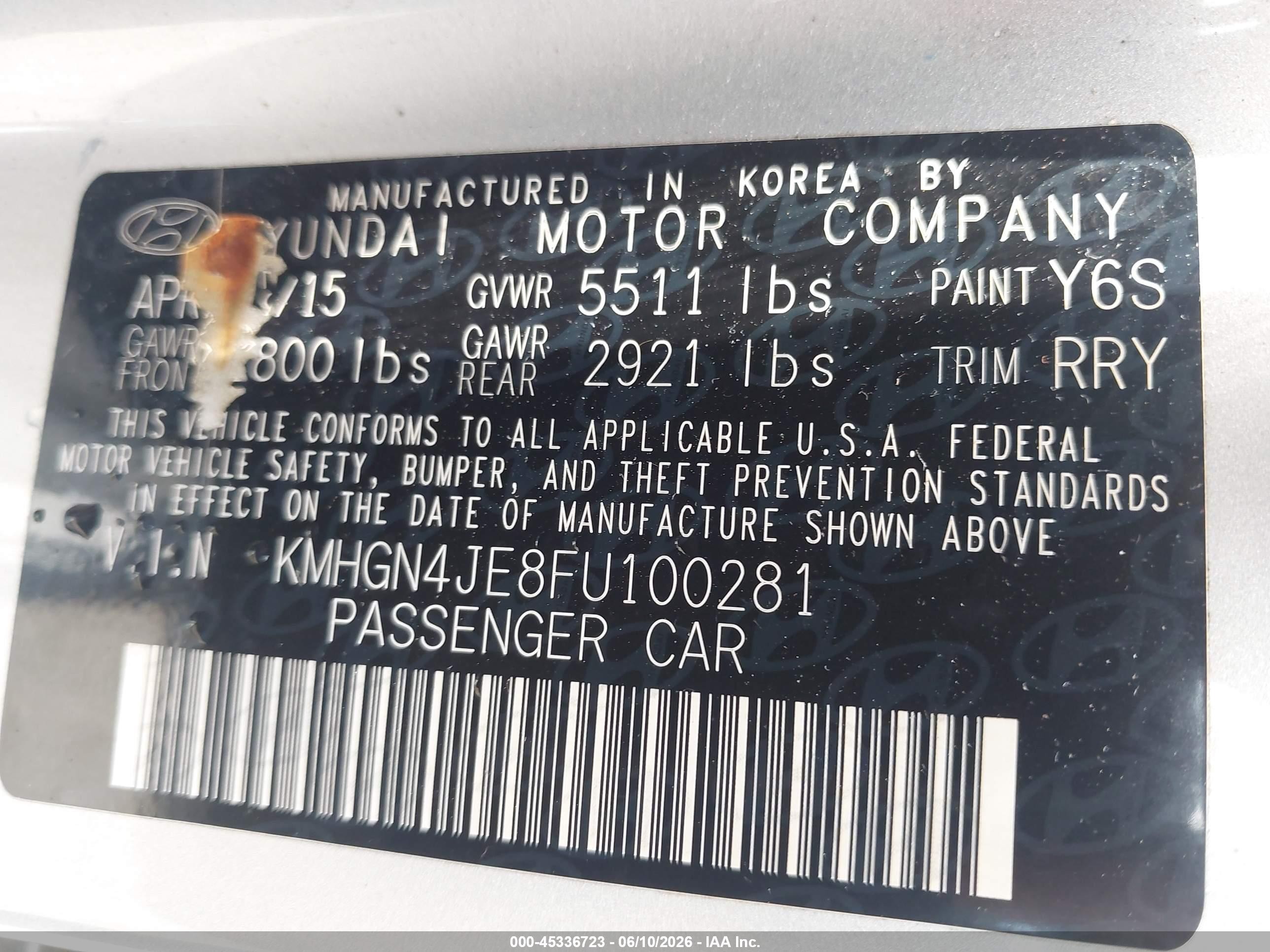 2015 Hyundai Genesis 3.8 Серебряный vin: KMHGN4JE8FU100281