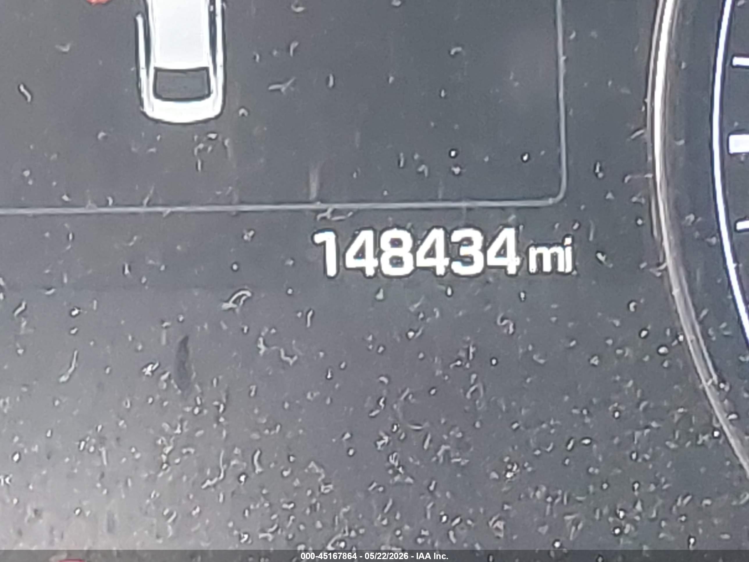2016 Hyundai Genesis 3.8 Silver vin: KMHGN4JE8GU143553