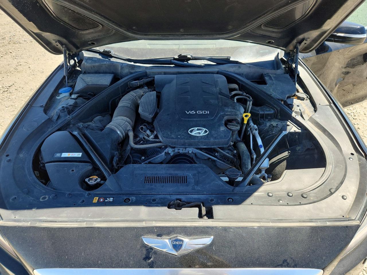 2015 Hyundai Genesis 3.8l Black vin: KMHGN4JE9FU017104