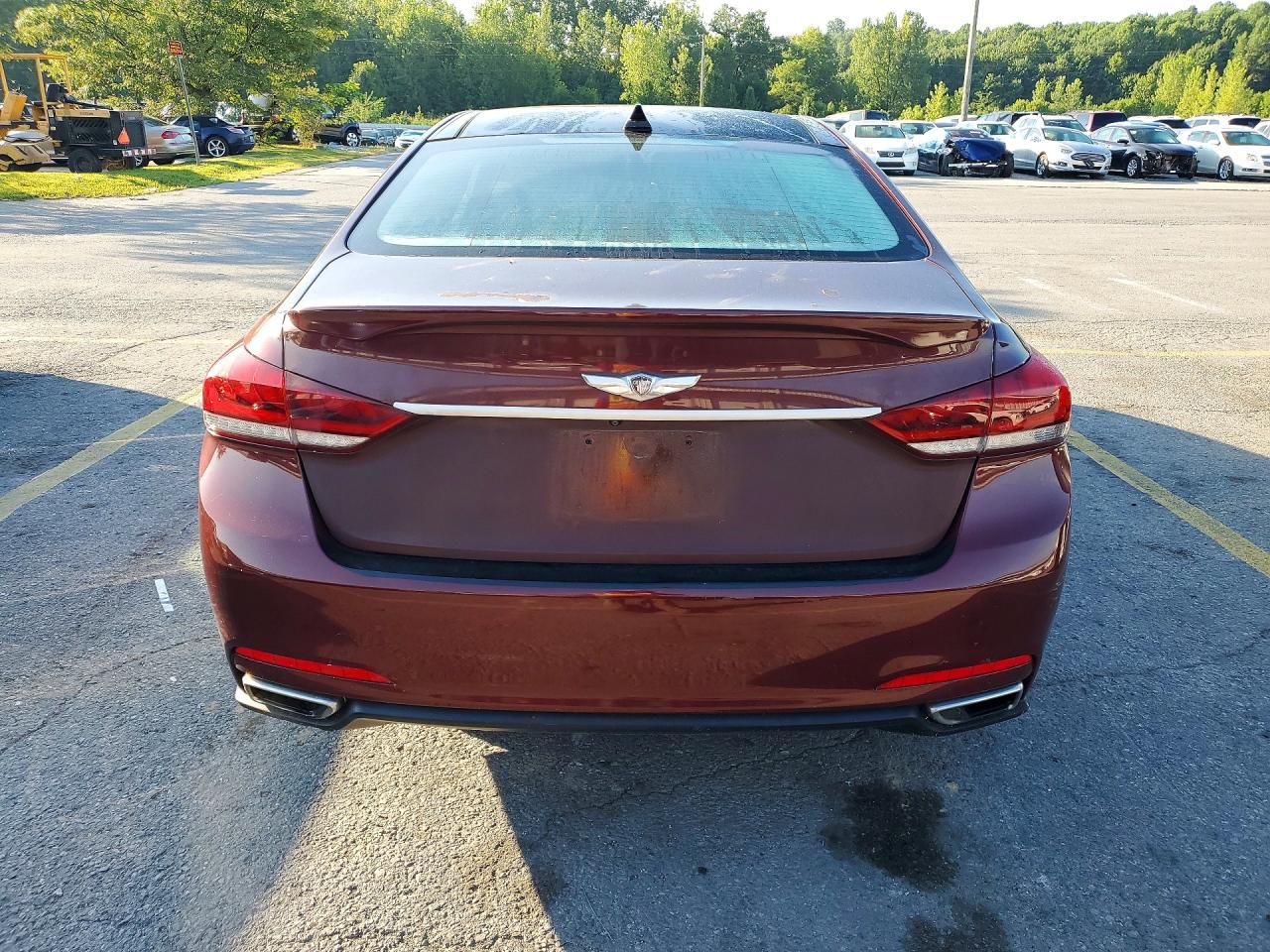 2015 Hyundai Genesis 3.8l Red vin: KMHGN4JE9FU041564