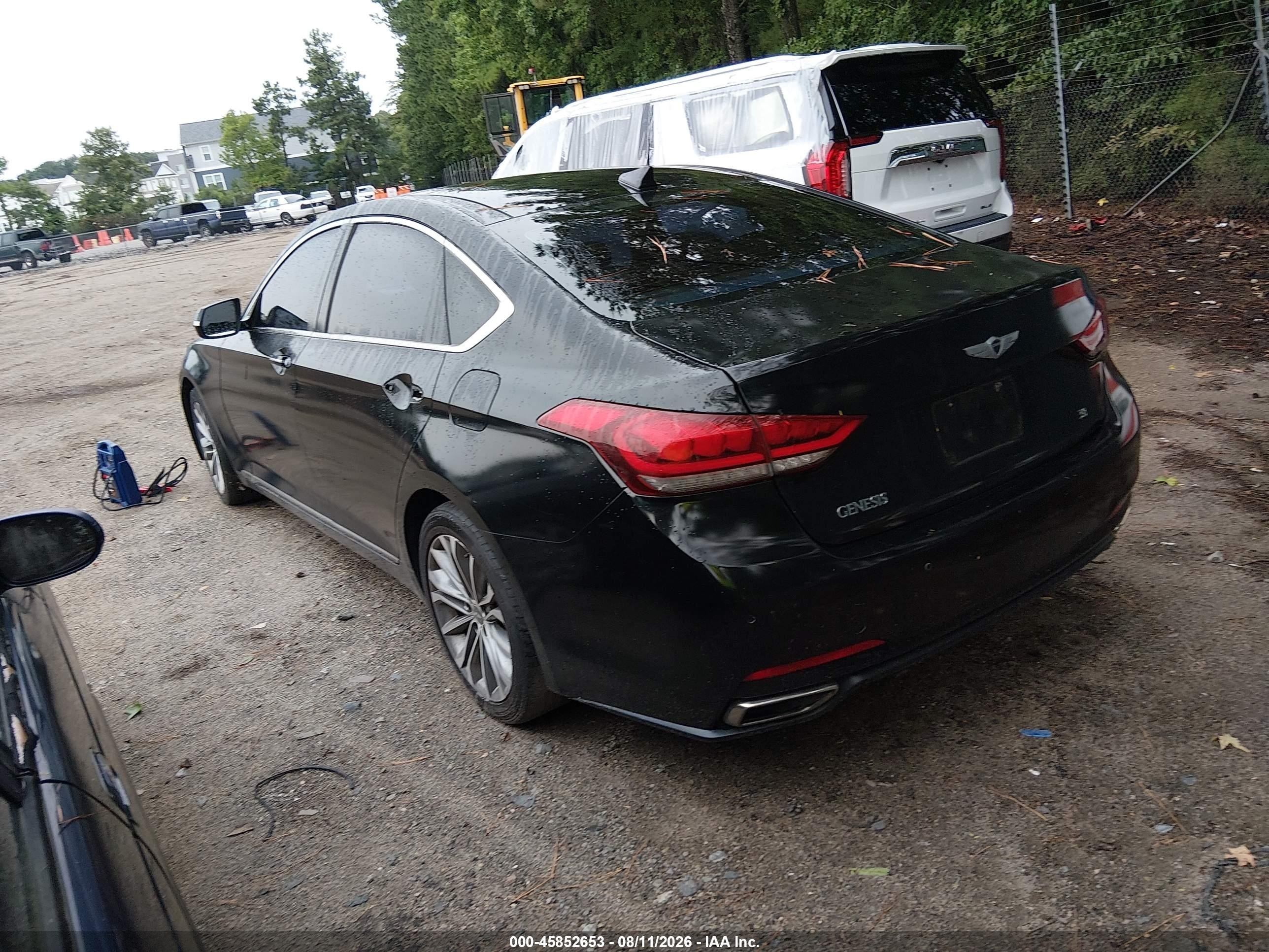 2015 Hyundai Genesis 3.8 Black vin: KMHGN4JE9FU060700