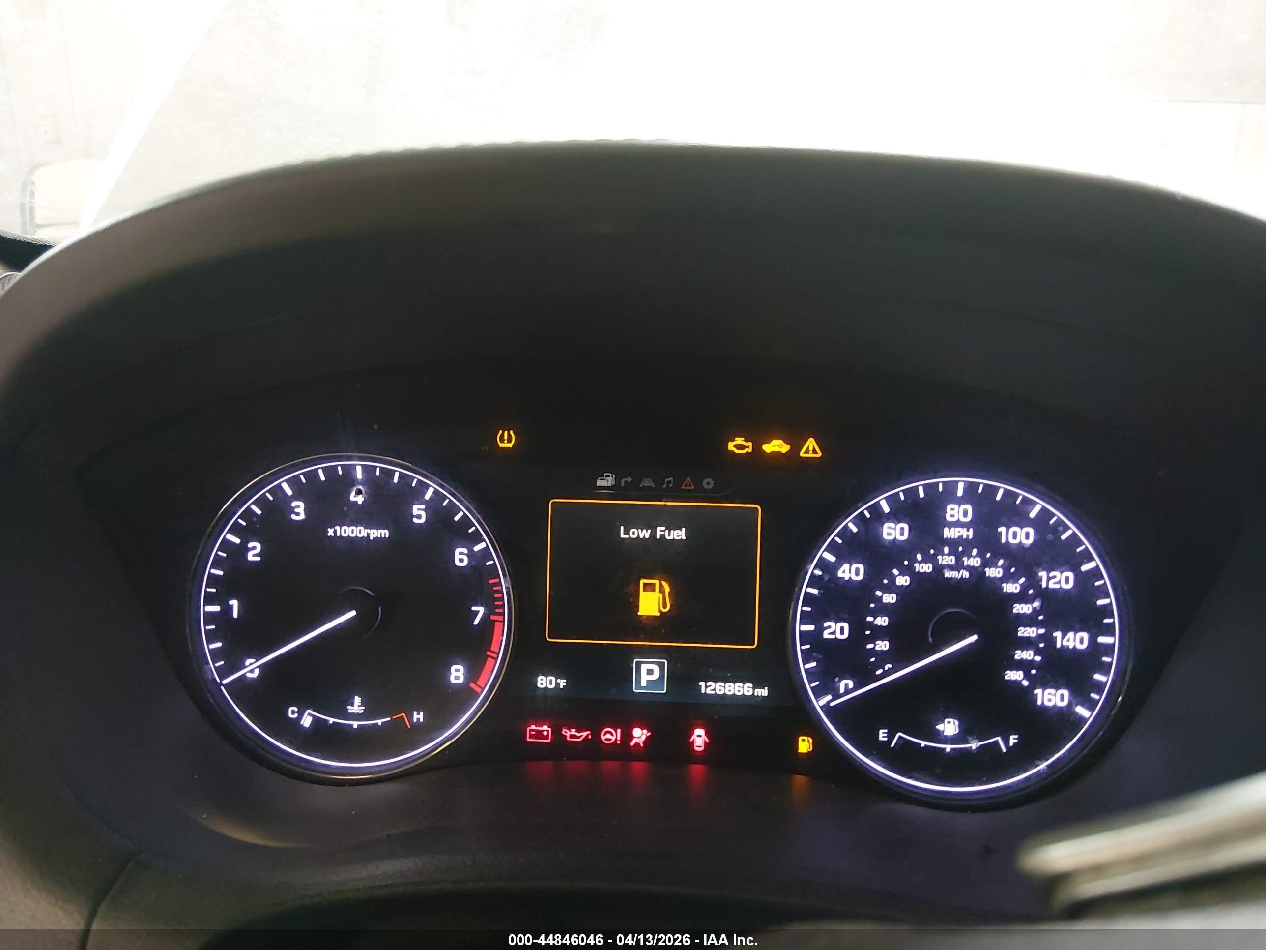 2015 Hyundai Genesis 3.8 Silver vin: KMHGN4JE9FU073754