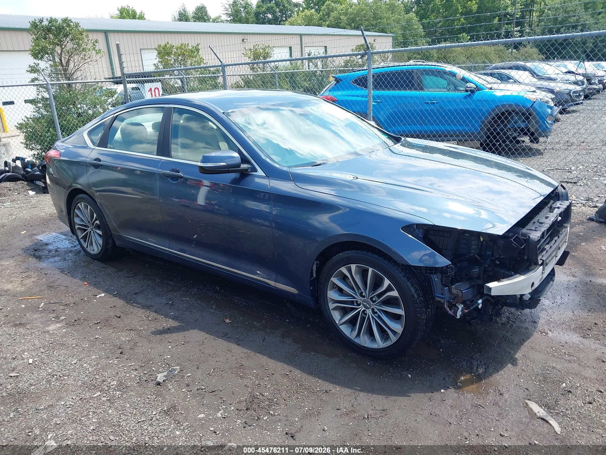 2015 Hyundai Genesis 3.8 Blue vin: KMHGN4JE9FU094202