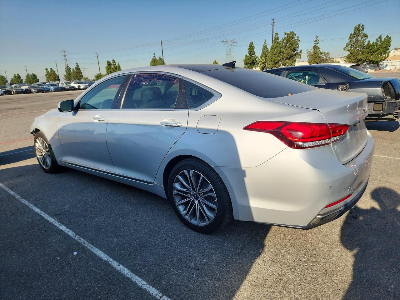2015 Hyundai Genesis 3.8l Silver vin: KMHGN4JEXFU016849