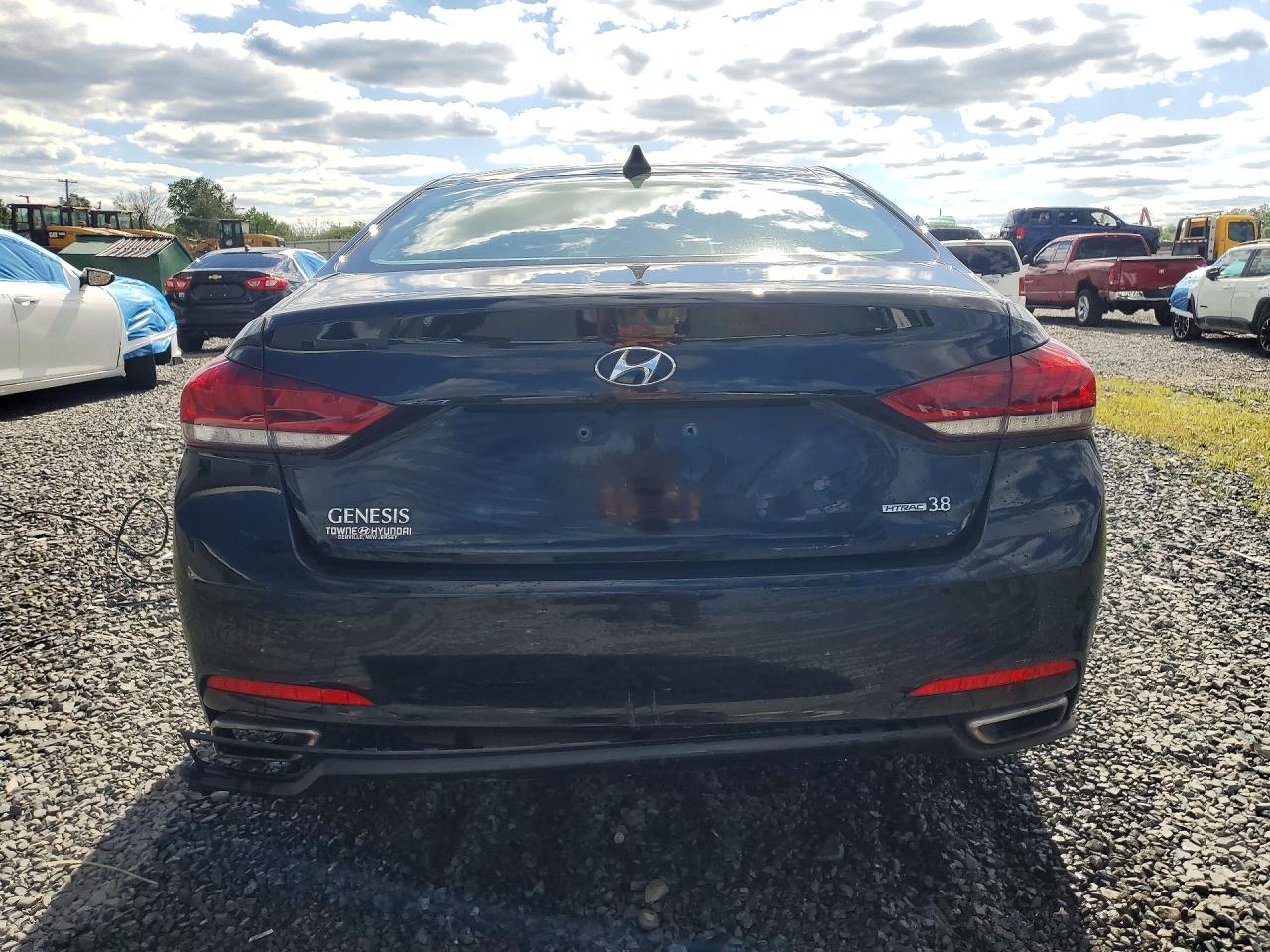 2015 Hyundai Genesis 3.8l Black vin: KMHGN4JEXFU019055